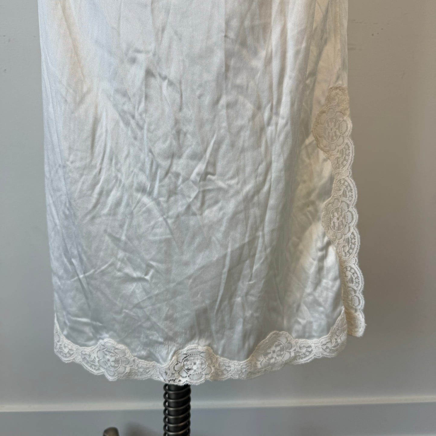 Vintage Cream Nylon Lace Trim Slip Skirt