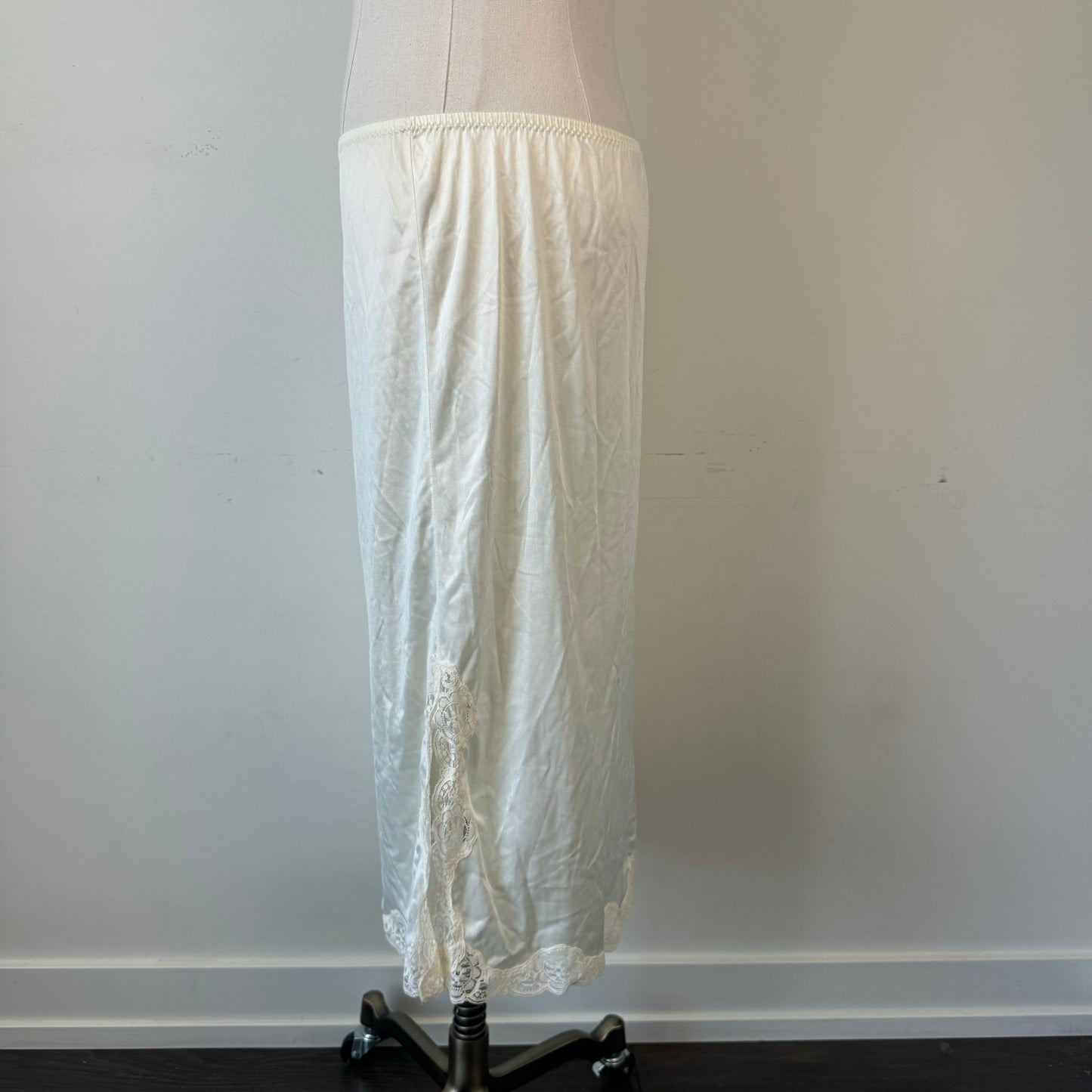 Vintage Cream Nylon Lace Trim Slip Skirt