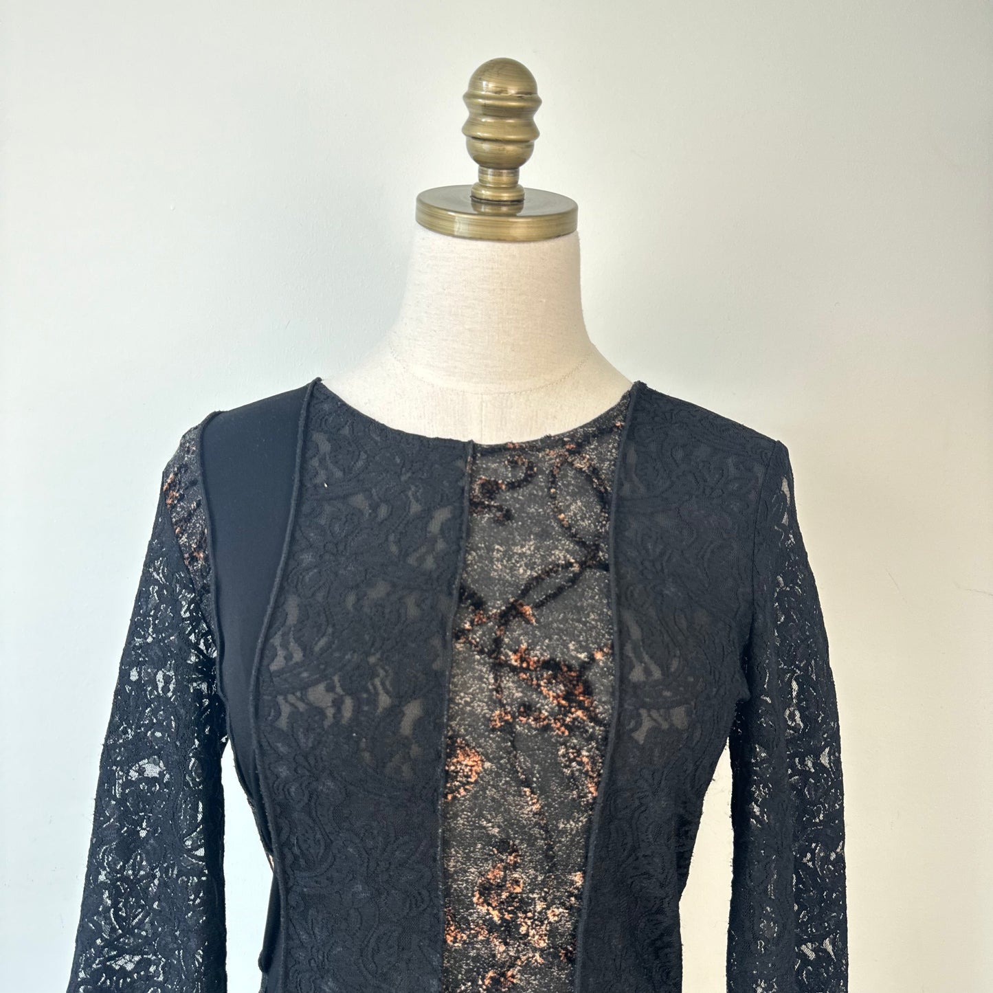 Vintage Black Floral Lace Patchwork Long Sleeve Top