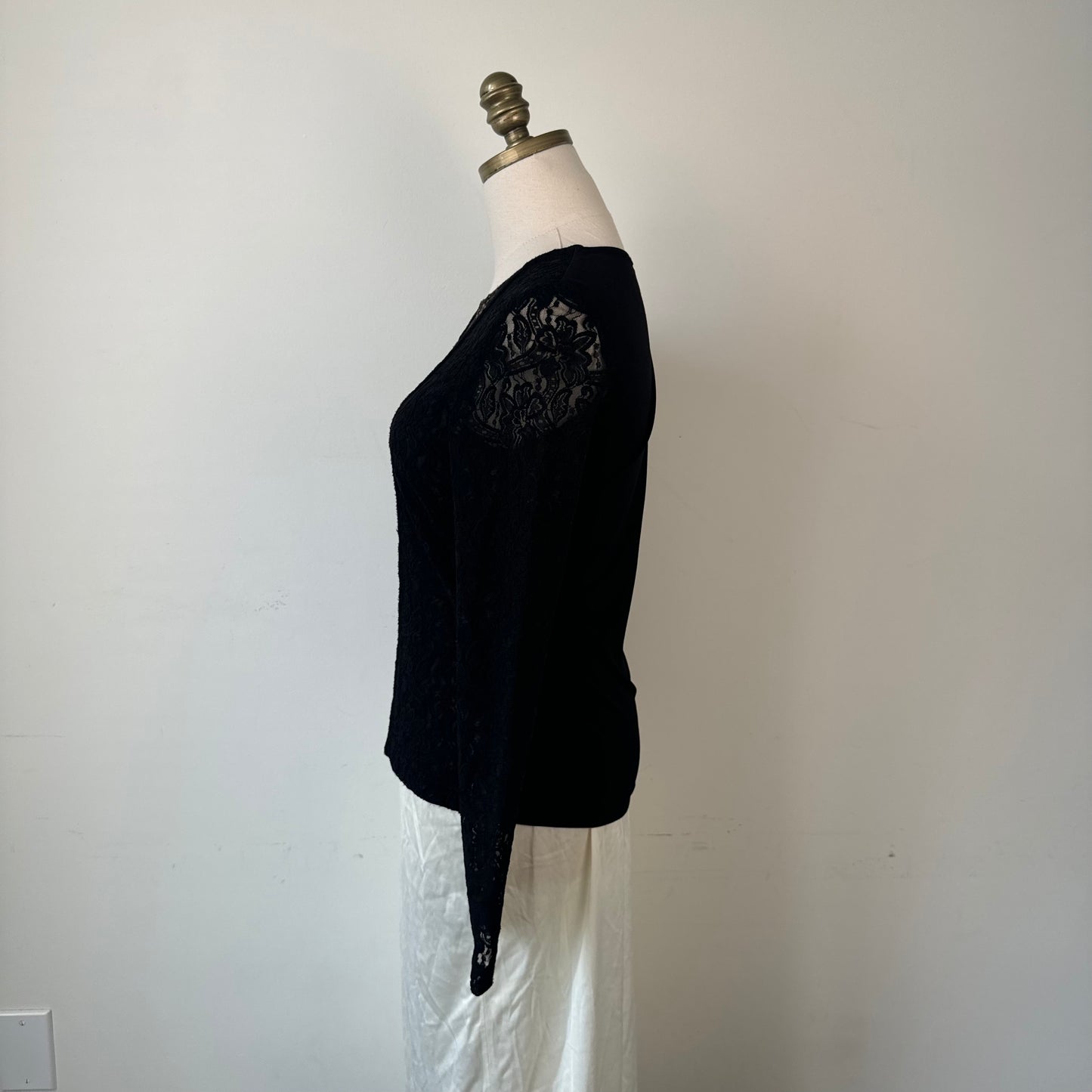 Vintage Black Floral Lace Patchwork Long Sleeve Top
