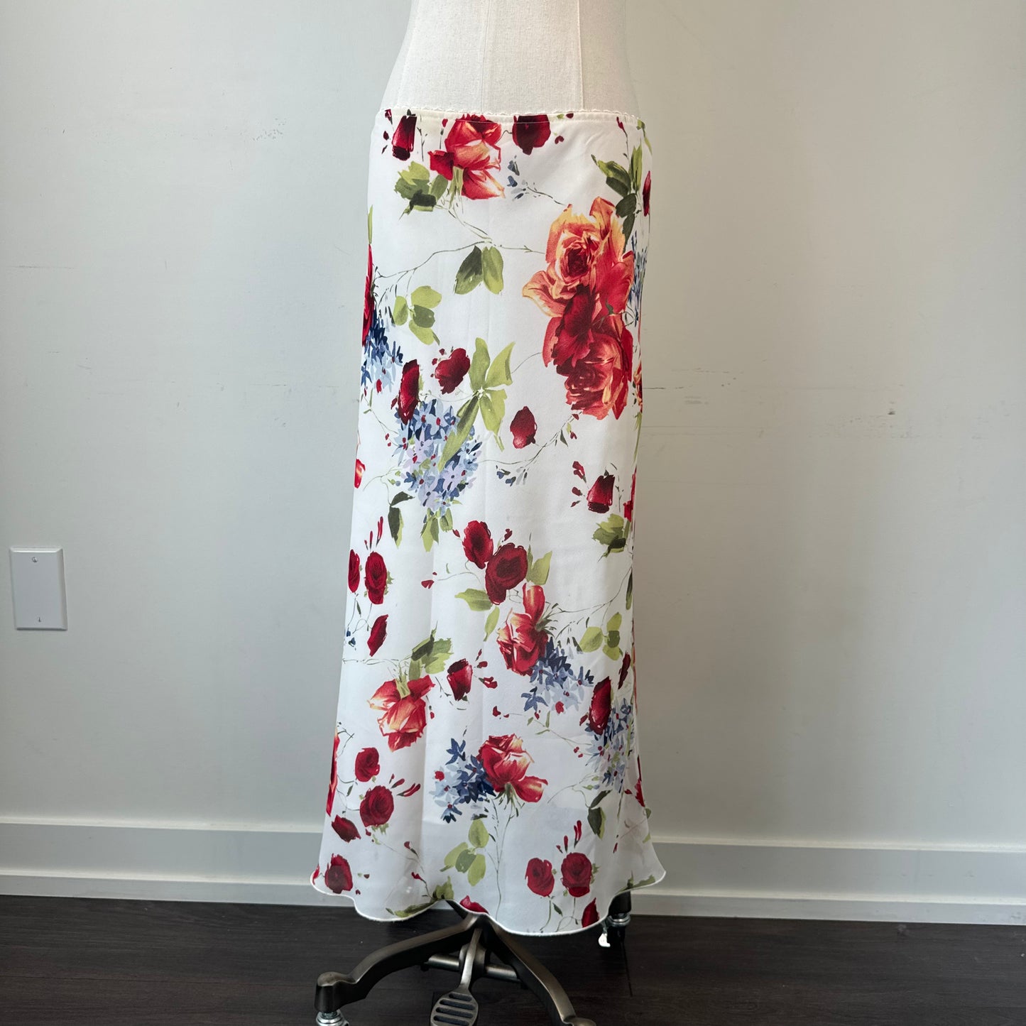 Vintage White Floral Chiffon Mesh Overlay Maxi Skirt