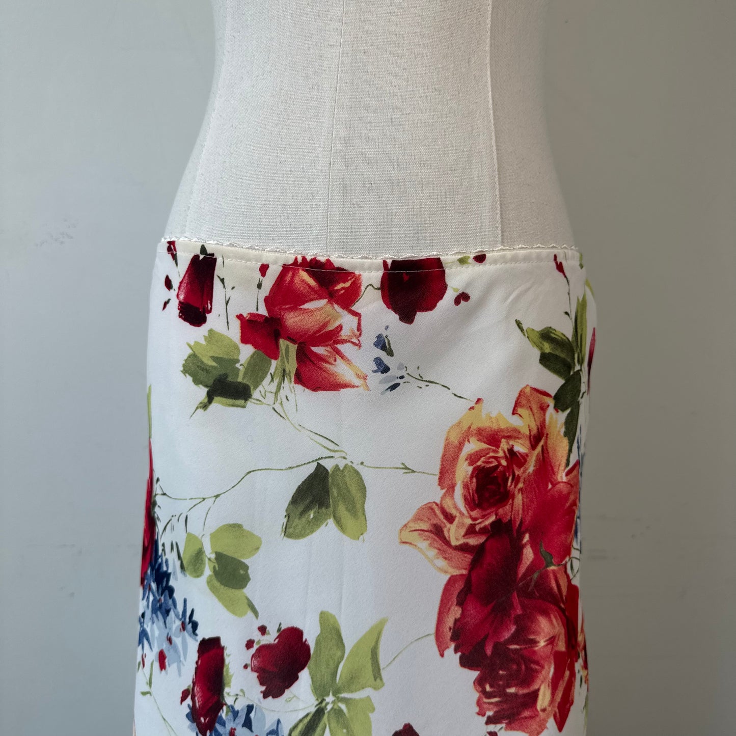 Vintage White Floral Chiffon Mesh Overlay Maxi Skirt