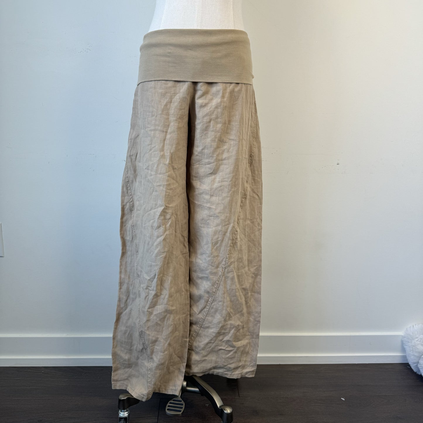 Vintage Yogi Natural Linen Low Rise Flared Trousers