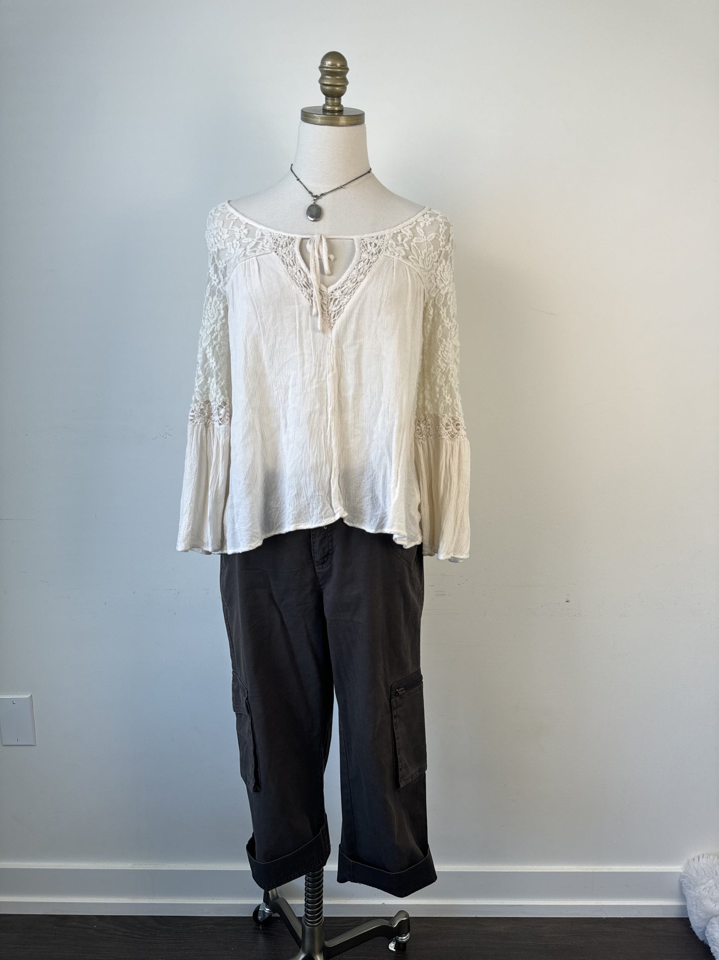 American Eagle Cream Lace Off Shoulder Bell Sleeve Boho Blouse – view 8