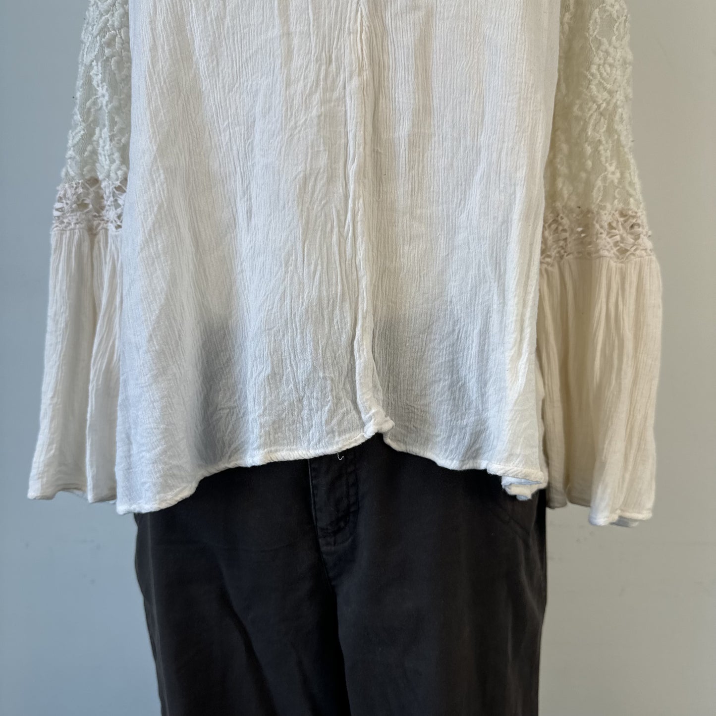 American Eagle Cream Lace Off Shoulder Bell Sleeve Boho Blouse – view 7