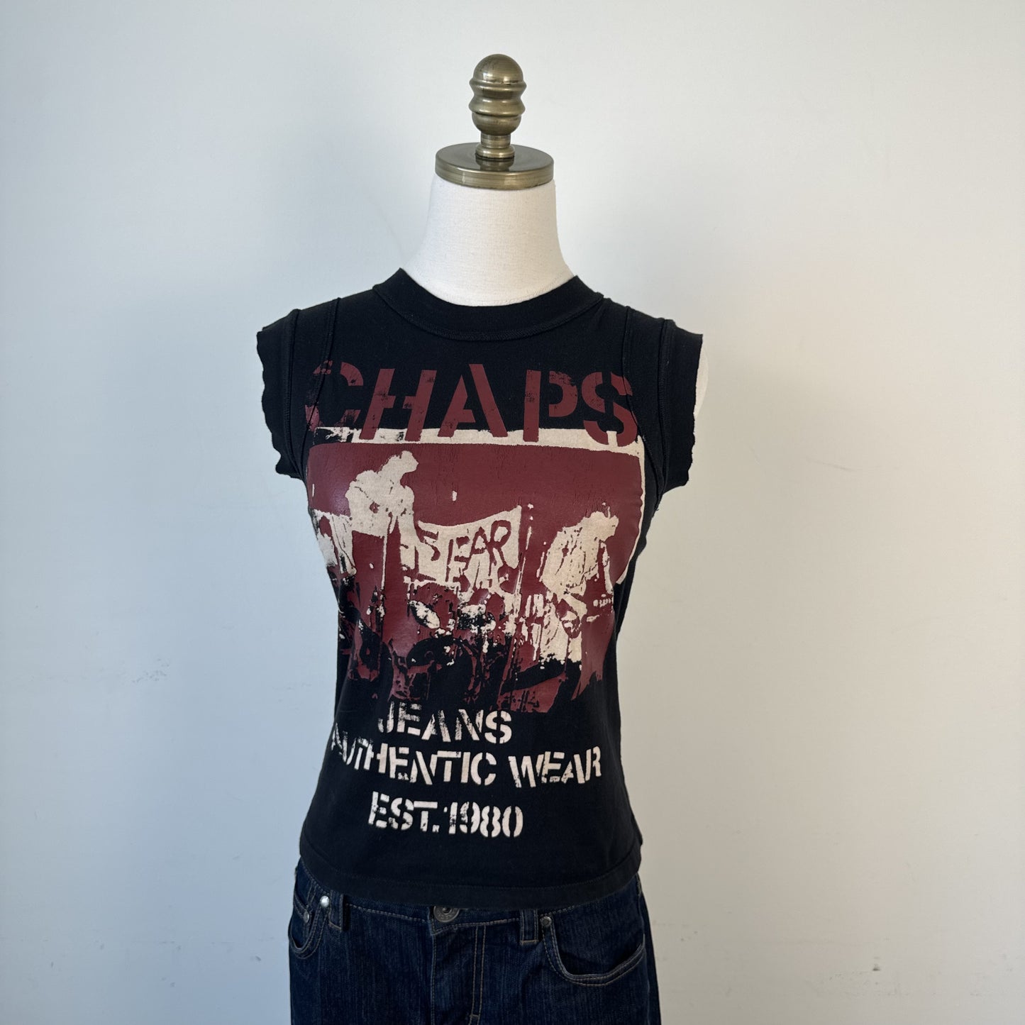 Vintage Chaps Jeans Sleeveless High Neck Graphic Tee – view 2