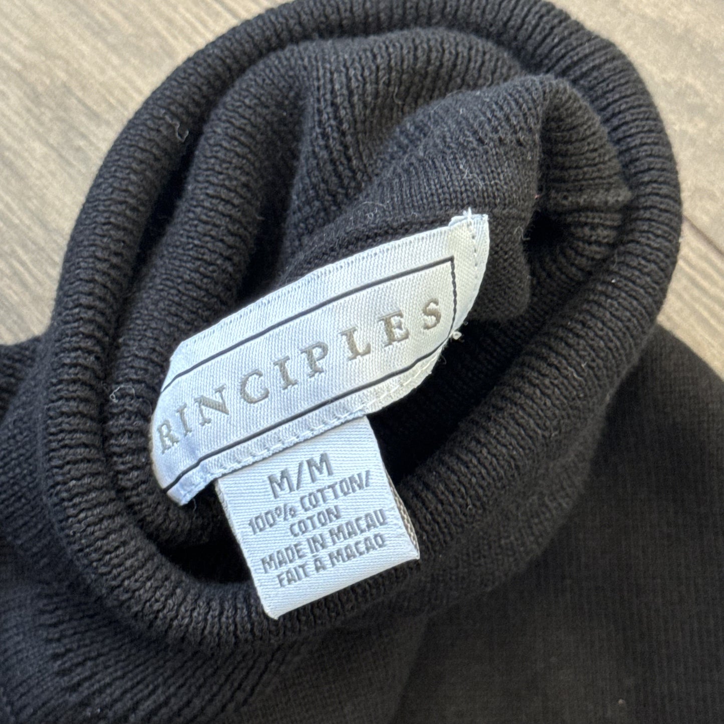Black Sleeveless Knit Turtleneck Top – view 9