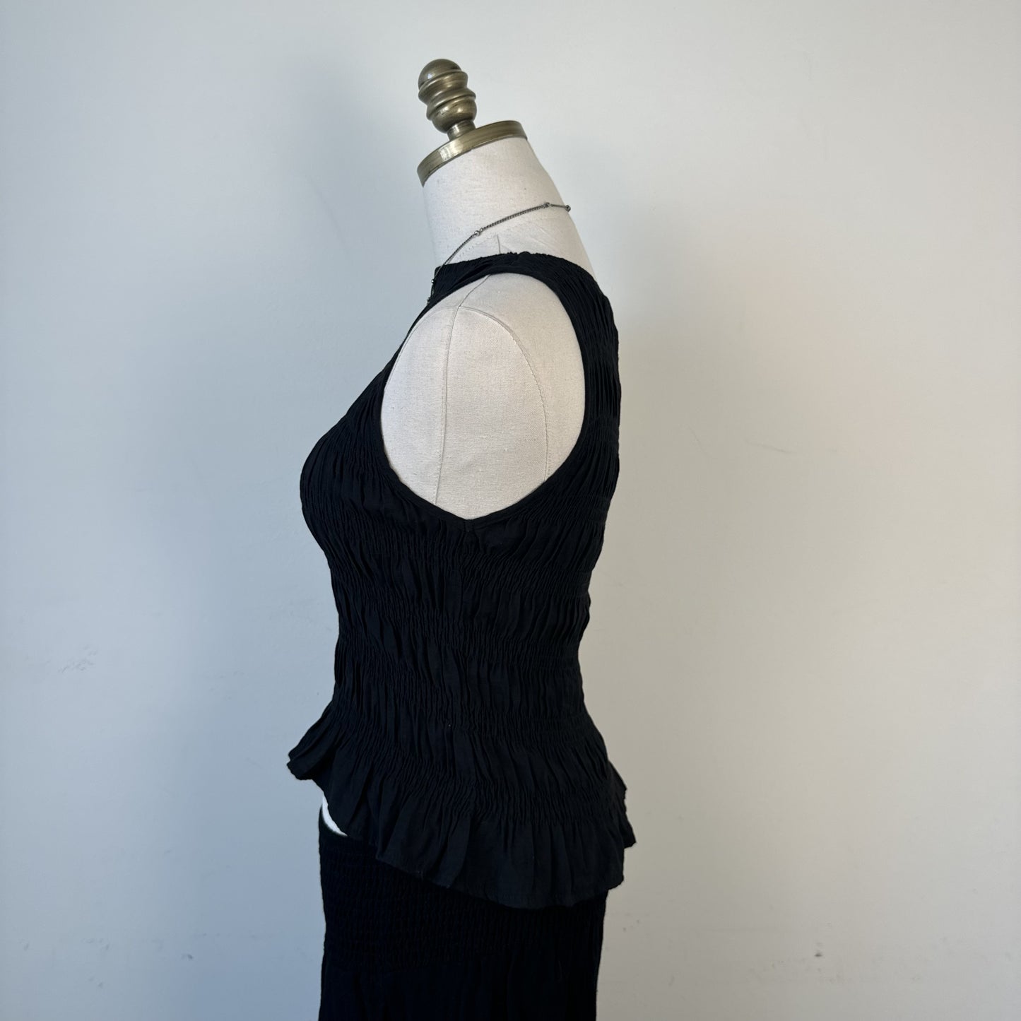 Black Ruched Fitted Boat Neck Sleeveless Top – view 6