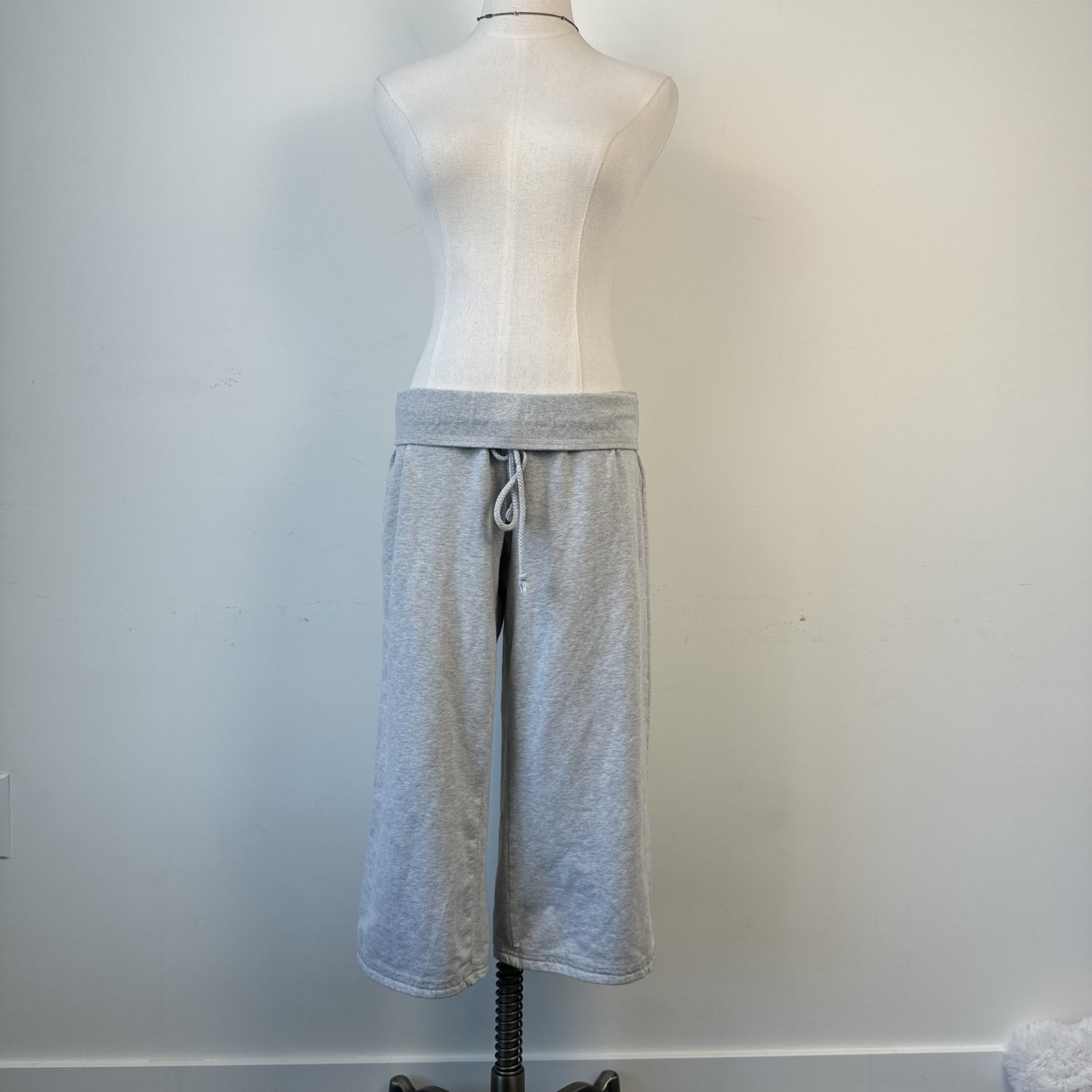 Y2K Polo Jeans Company Grey Sweat Capri Gauchos – view 6
