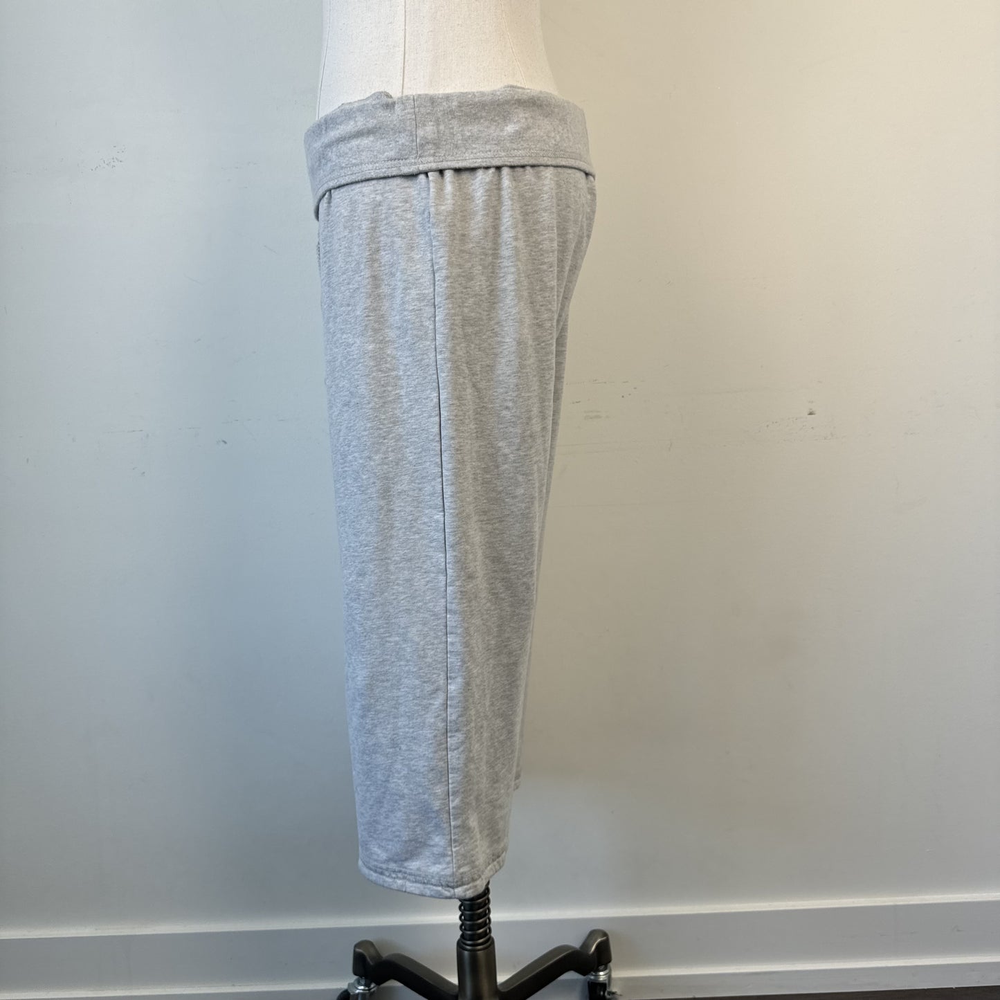 Y2K Polo Jeans Company Grey Sweat Capri Gauchos – view 7