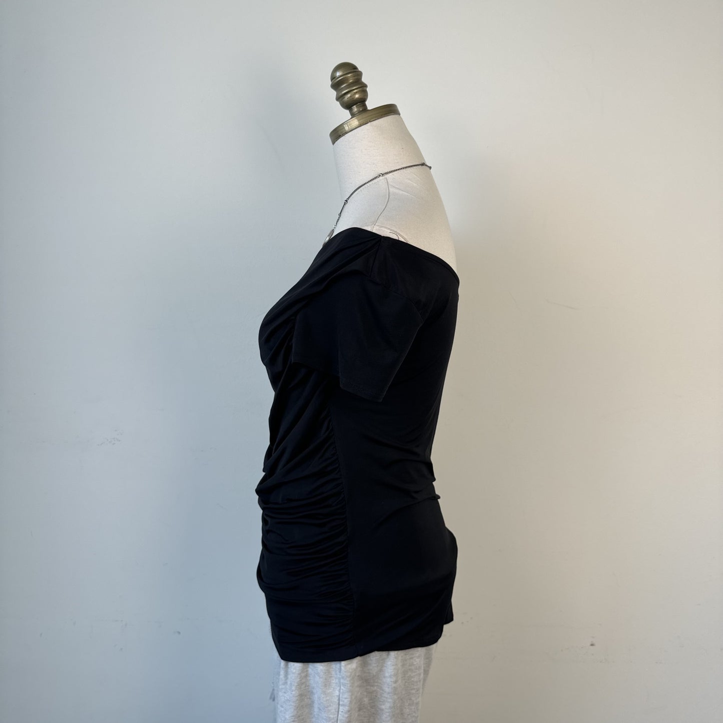 90s Black Ruched Off Shoulder Fitted Top – view 5