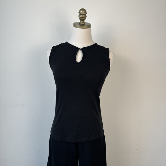 RW&Co Black Boat Neck Fitted Top with Keyhole Detail – view 4