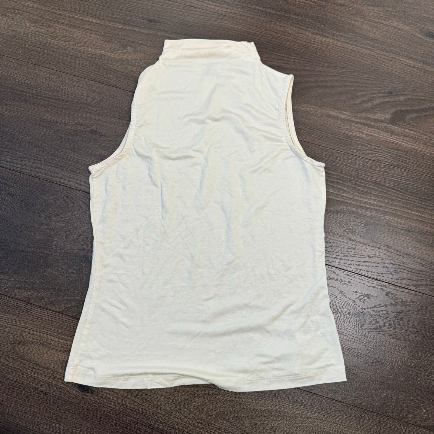 Christian Siriano Cream Mock Neck Fitted Sleeveless Blouse