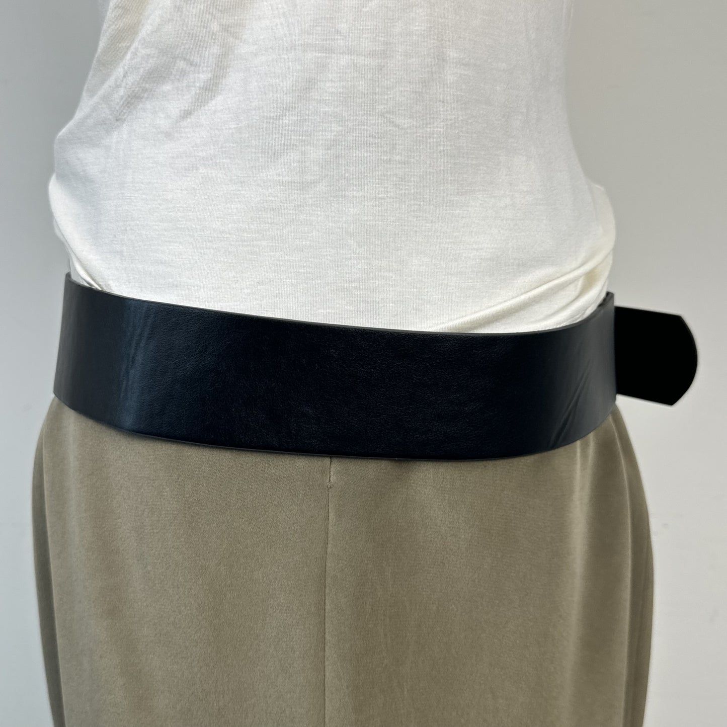 Chunky Wide Waist Belt with Large Rectangular Silver Buckle – view 4