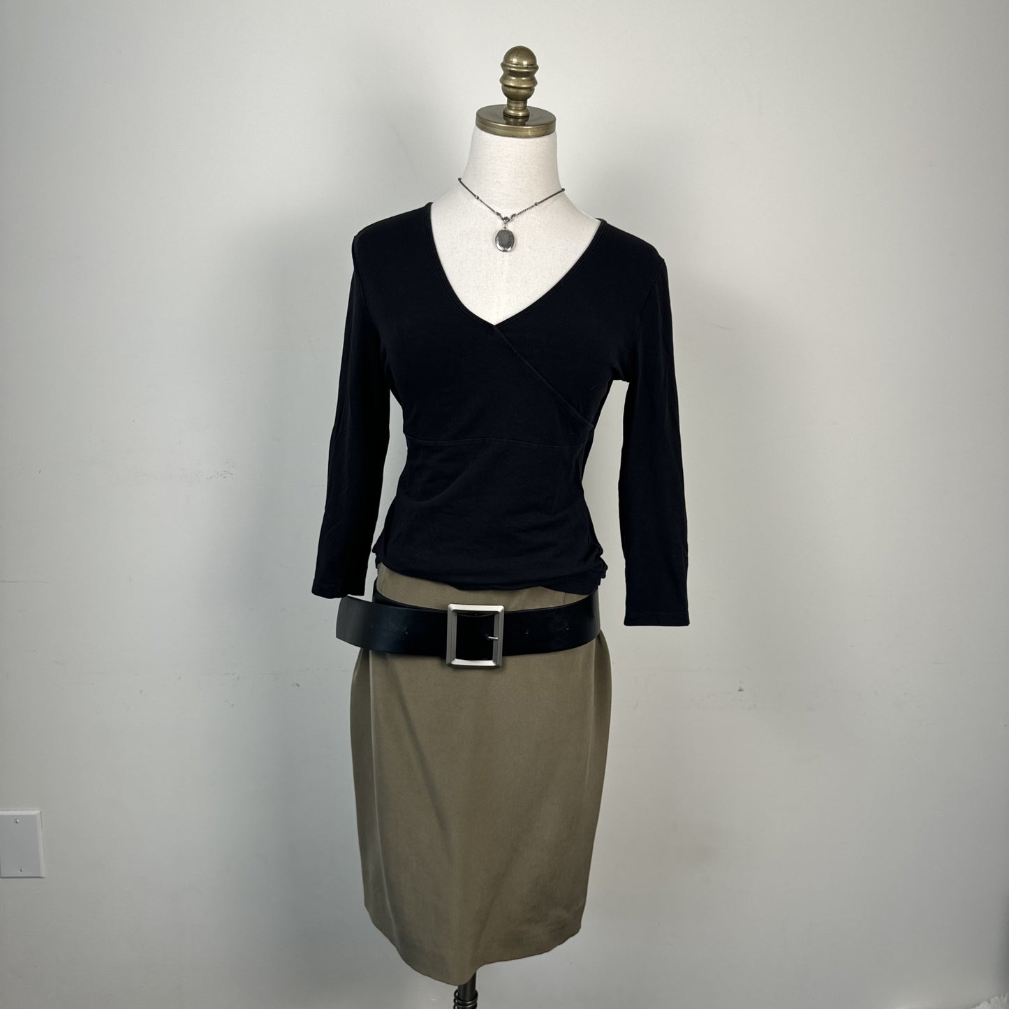 Jones New York Vintage Black Ballet Wrap Top 3/4 Sleeves