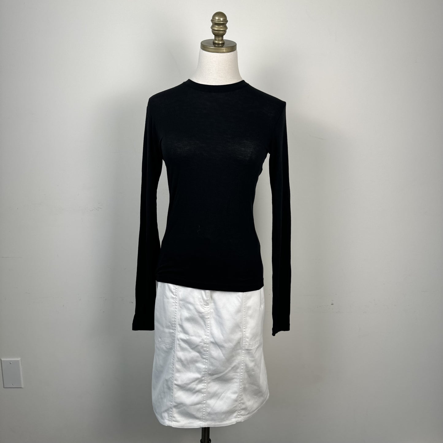 Uniqlo Black Thin Knit Slinky High Neck Long Sleeve Top
