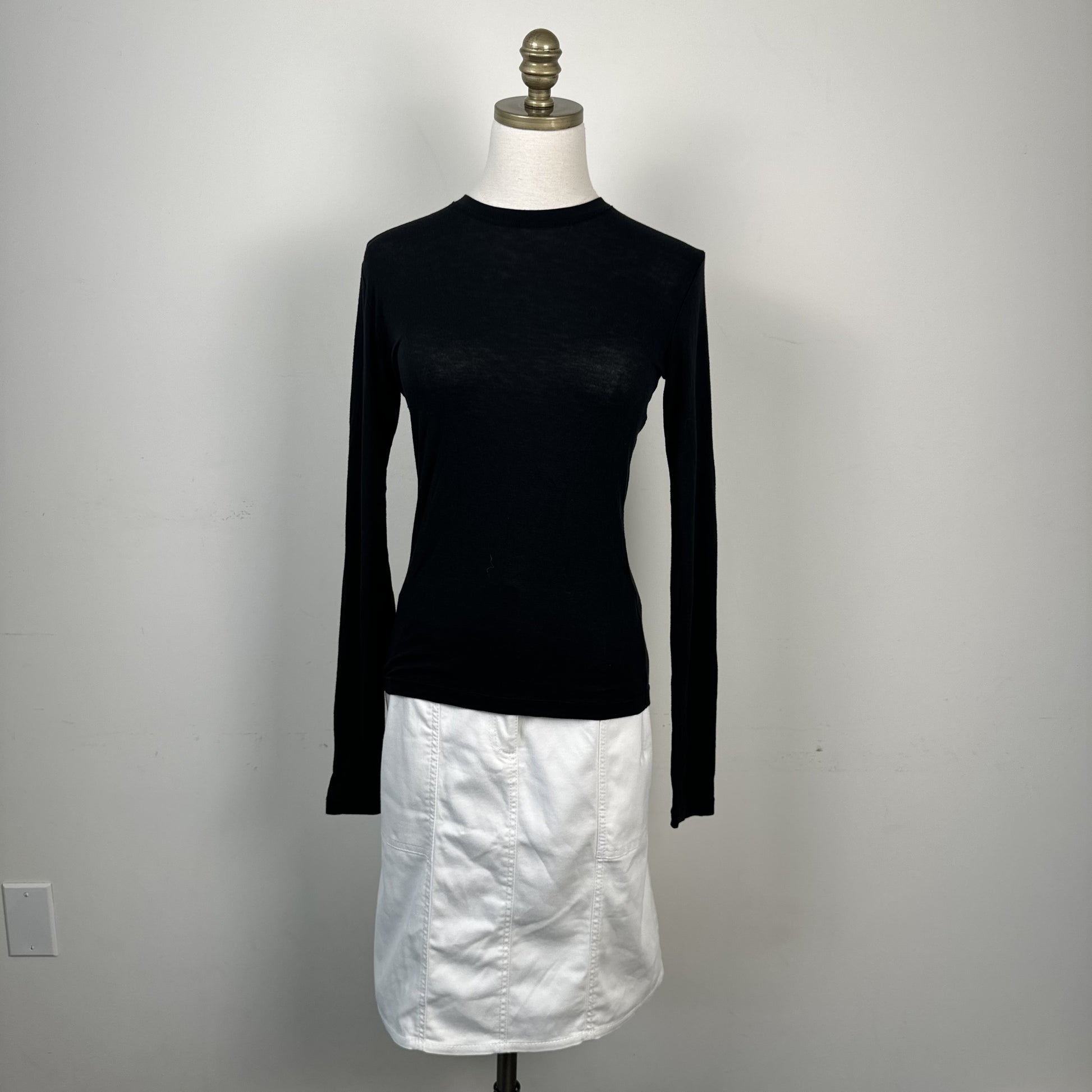 Uniqlo Black Thin Knit Slinky High Neck Long Sleeve Top