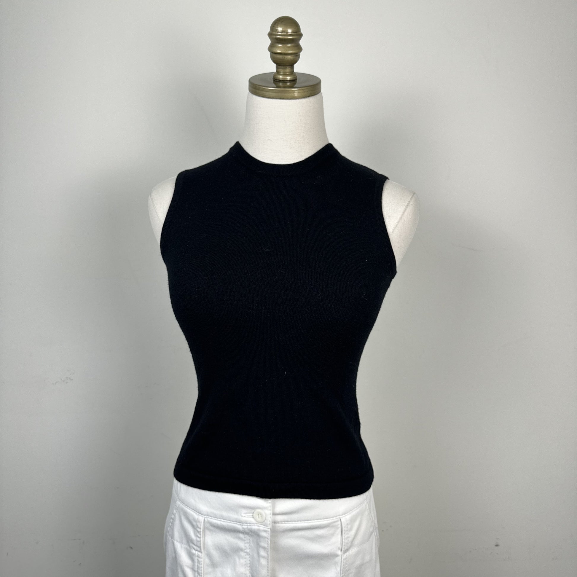 Black Wool Sleeveless Knit Vest Top – view 2