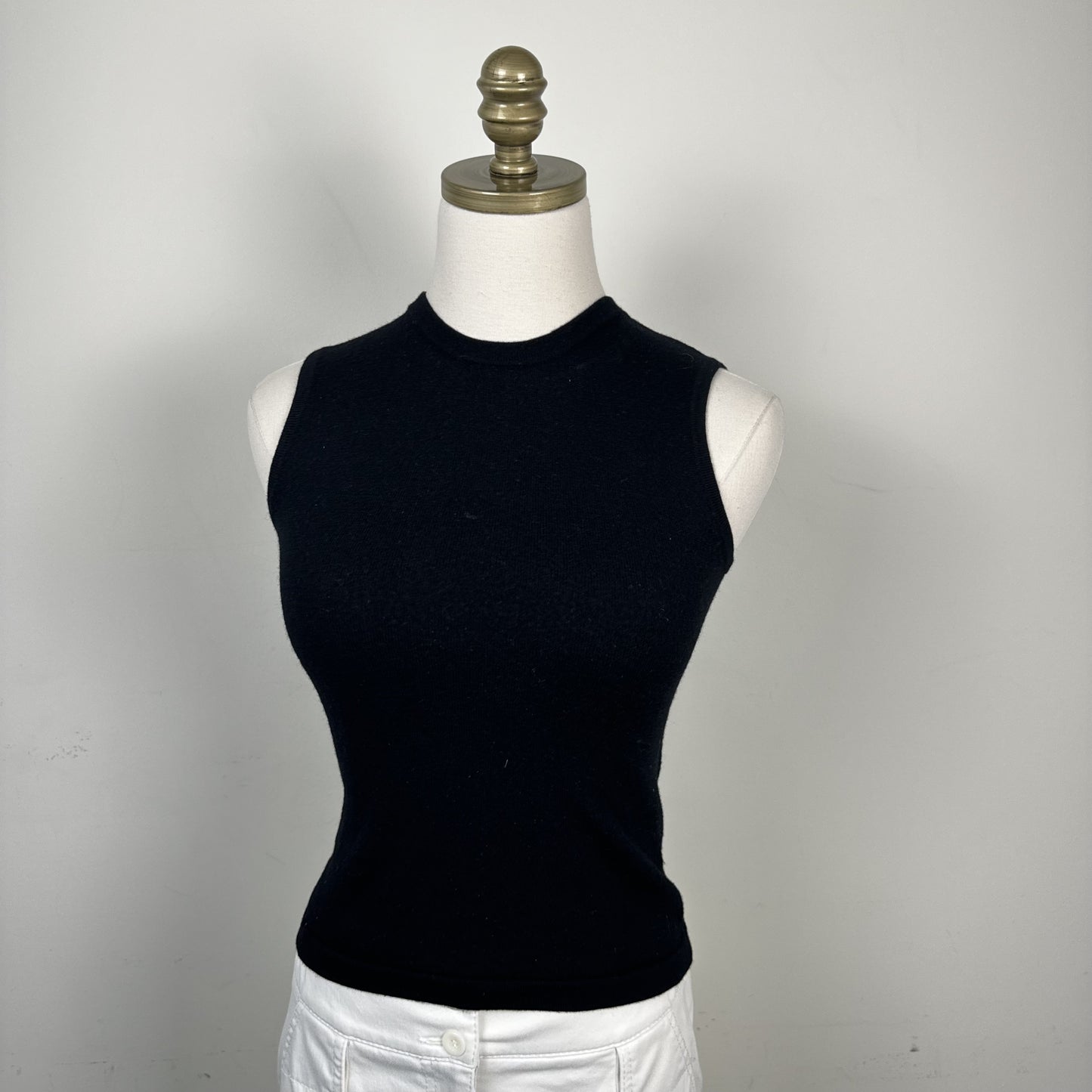 Black Wool Sleeveless Knit Vest Top – view 8