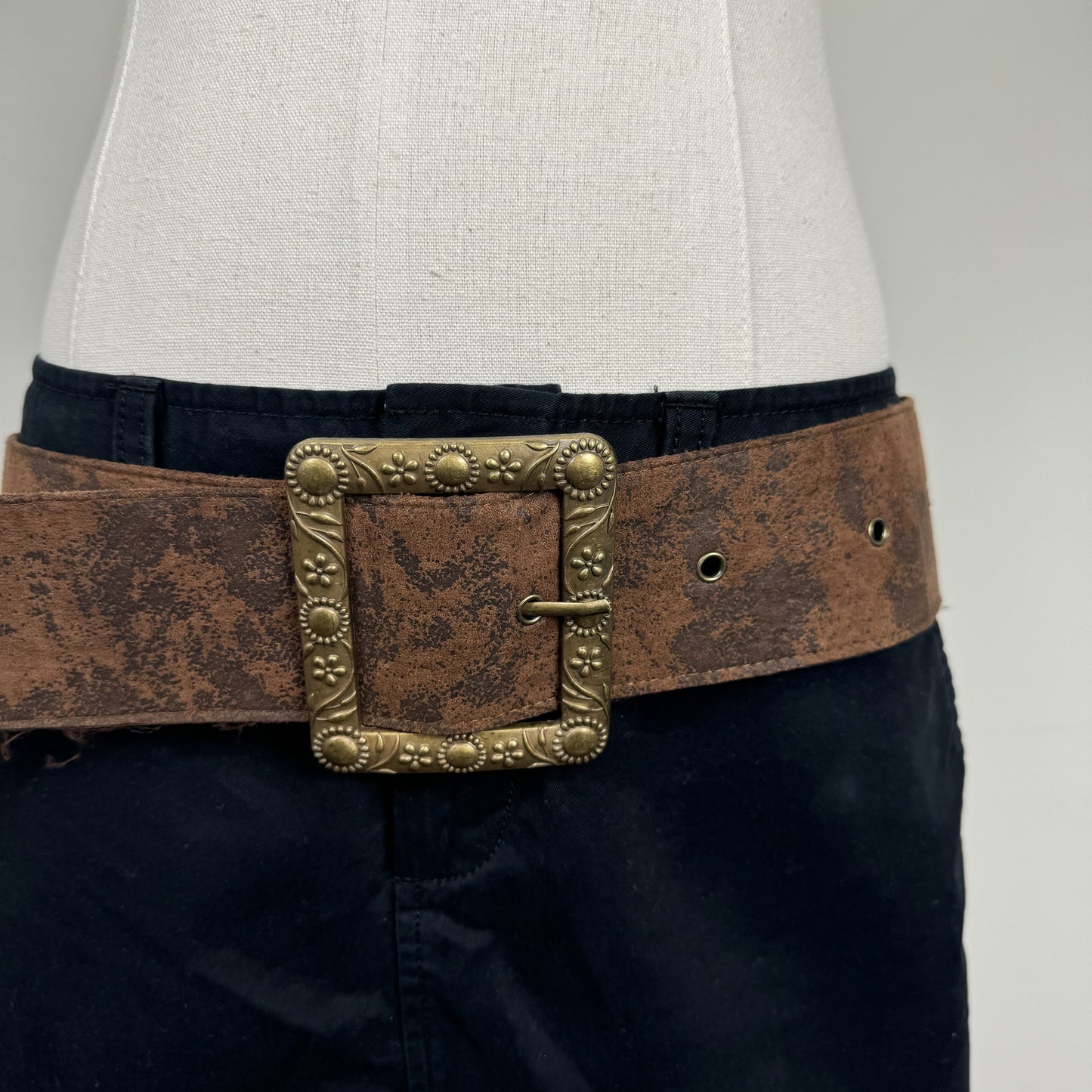 Brown Chunky Faux Suede Belt with Gold Buckle – view 3