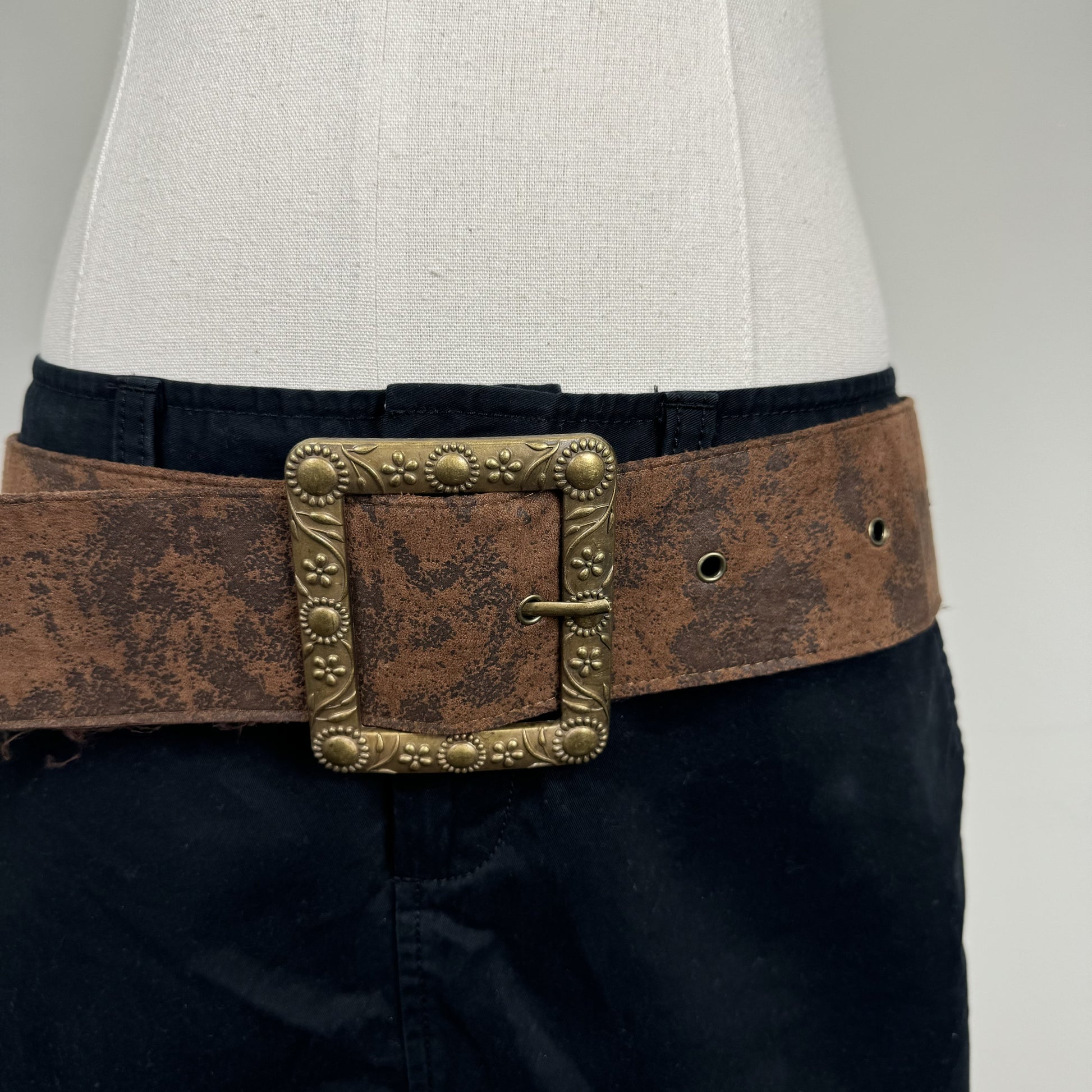 Brown Chunky Faux Suede Belt with Gold Buckle – view 3