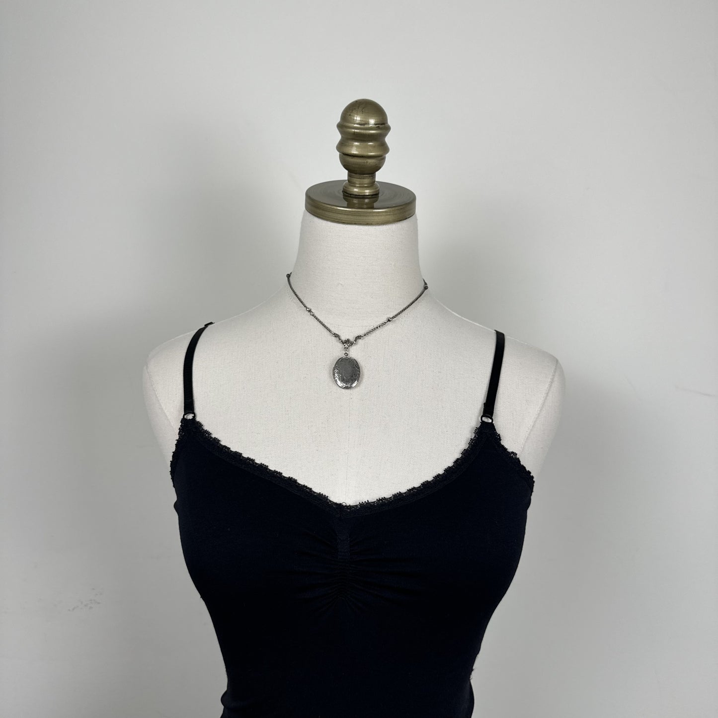 Black Fitted Lace Trim Cinched Bust Tank Top – view 7