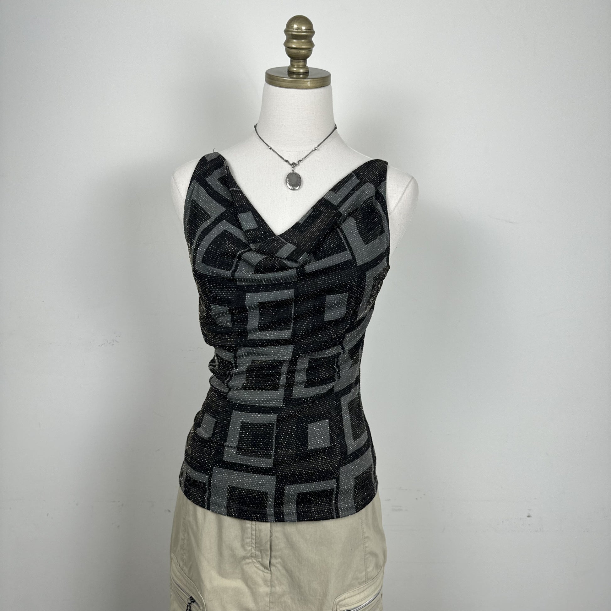 90s Suzy Shier Graphic Cowl Neck Top – view 5
