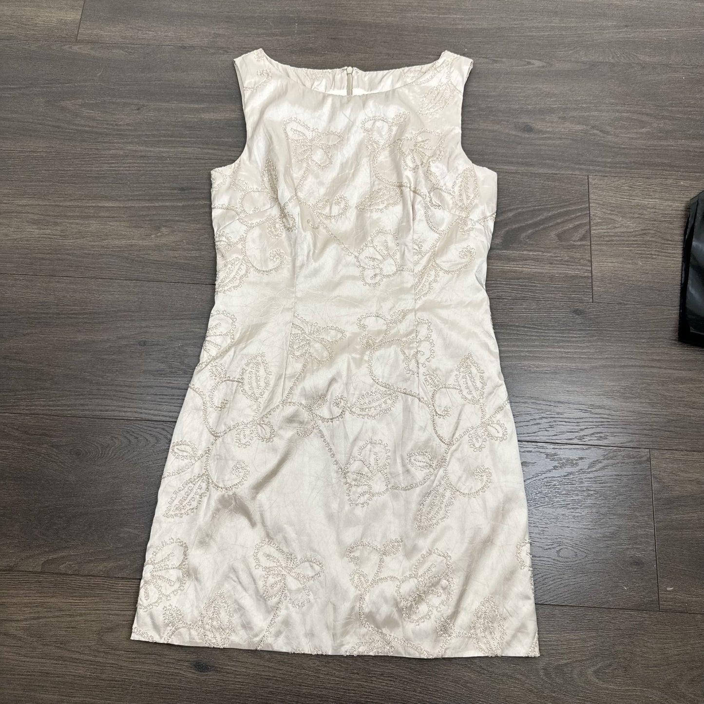 Beige Embroidered Fitted Sheath Dress with Lining – view 11