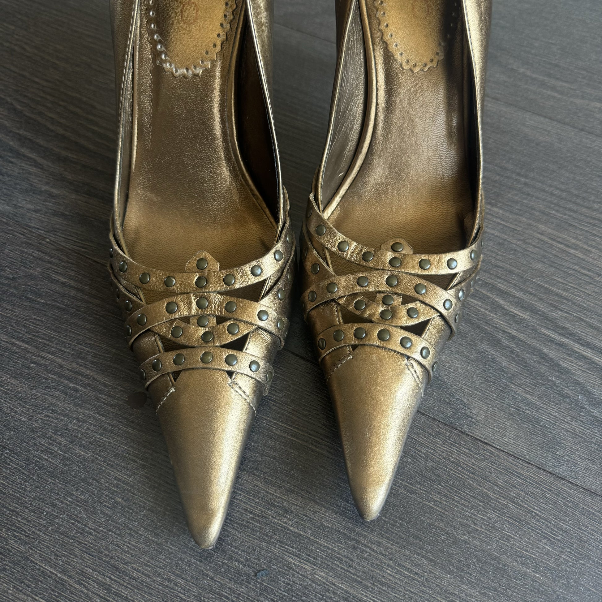Vintage Aldo Gold Studded Pointed Toe Kitten Heels
