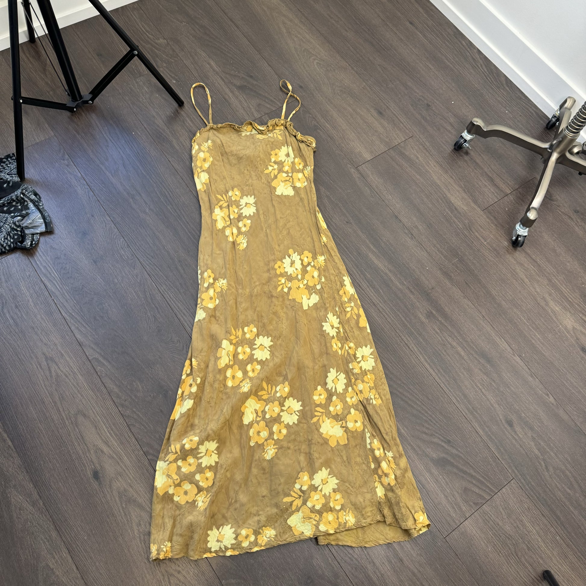 Nisa Dua Sand and Yellow Floral Sundress – view 10