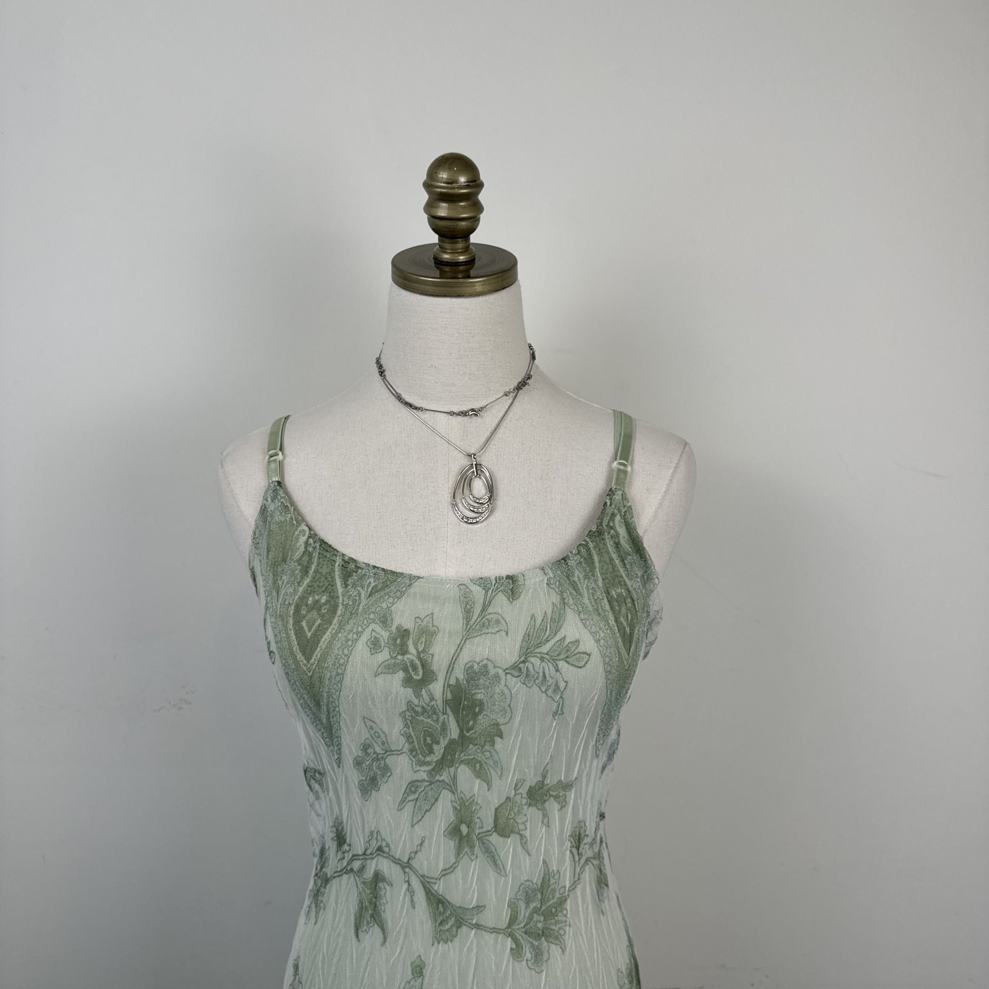 Vintage Le Chateau Pastel Green Chiffon Mesh Pleated Maxi Dress – view 7