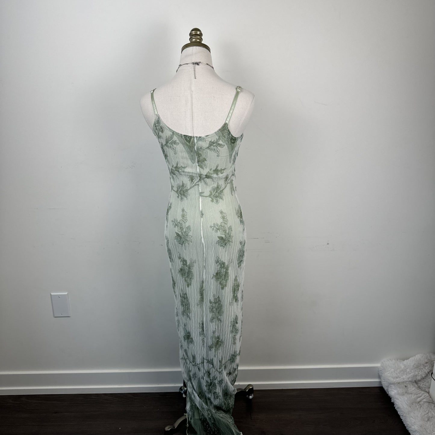 Vintage Le Chateau Pastel Green Chiffon Mesh Pleated Maxi Dress – view 5