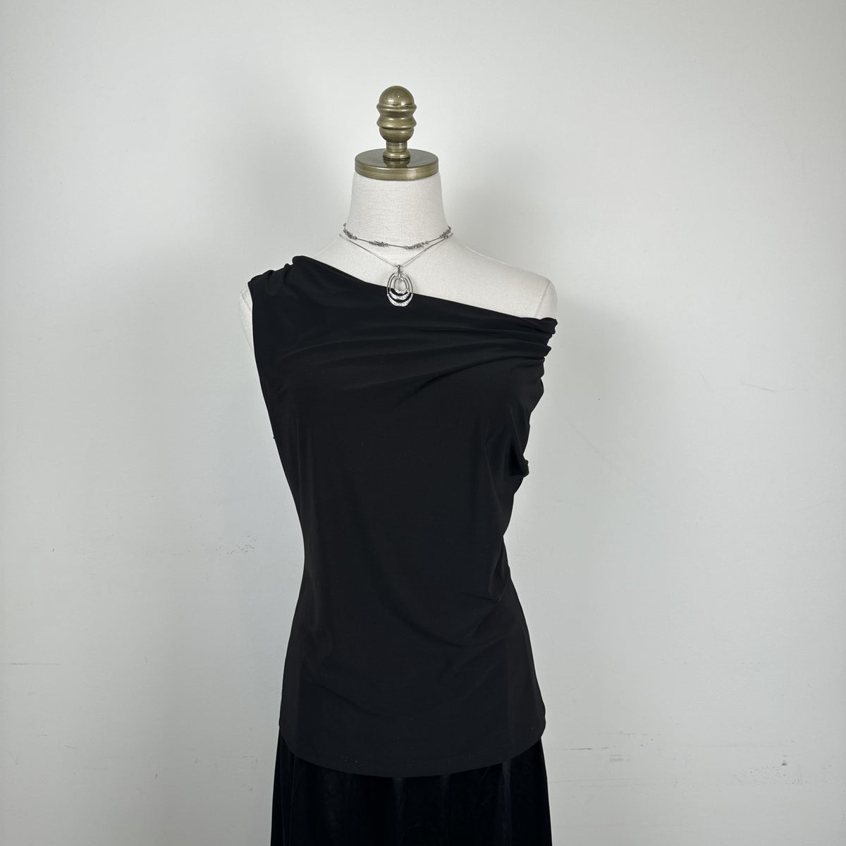 Vintage Black Cowl Neck Sleeveless Top – view 3