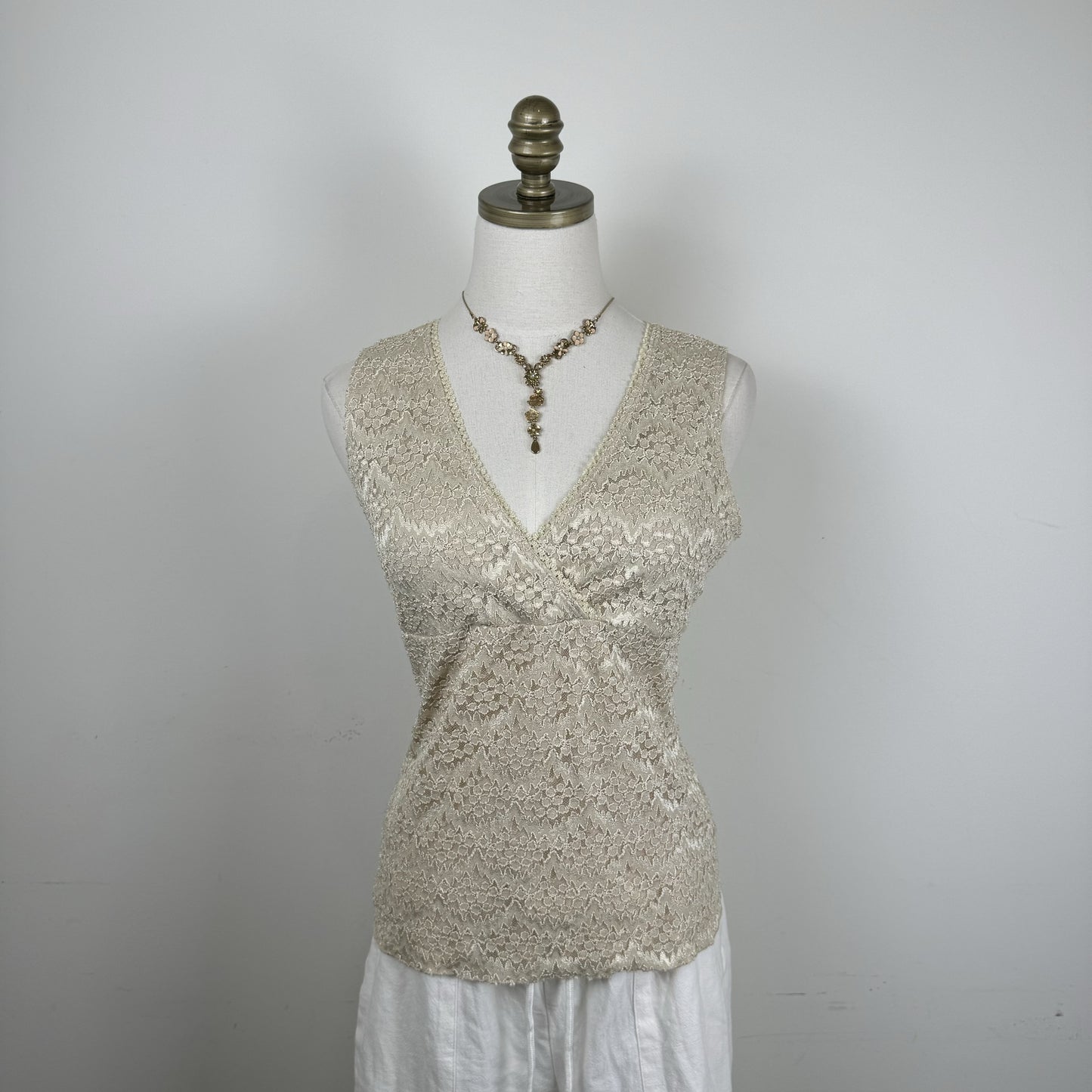 Vintage Beige Lace Sleeveless Wrap Top – view 2