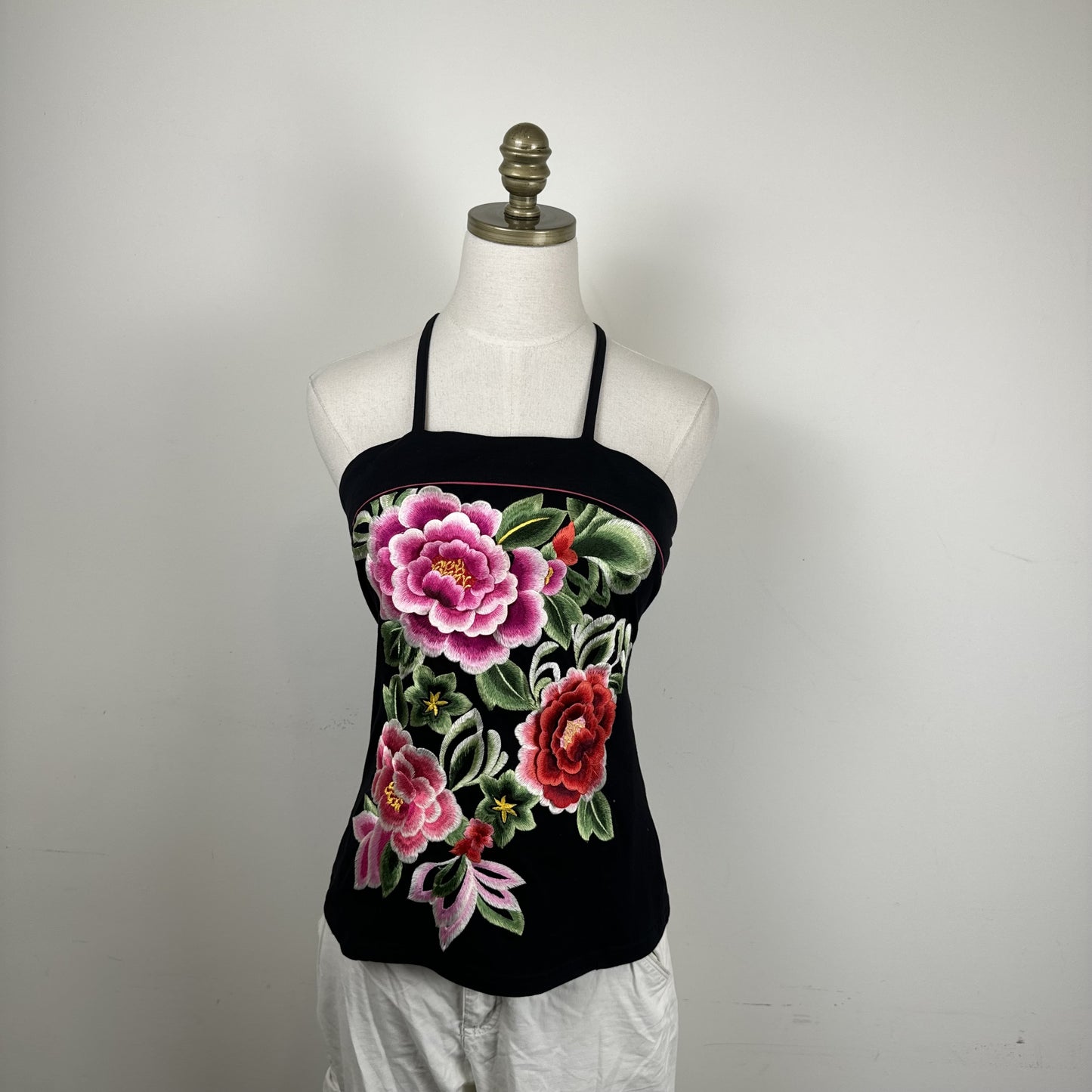 Black Floral Applique Embroidered Halter Tube Top – view 2