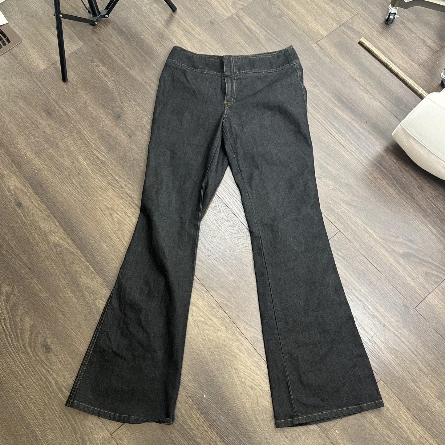 Vintage Smart Set Dark Wash Low Rise Flared Bootcut Jeans – view 6