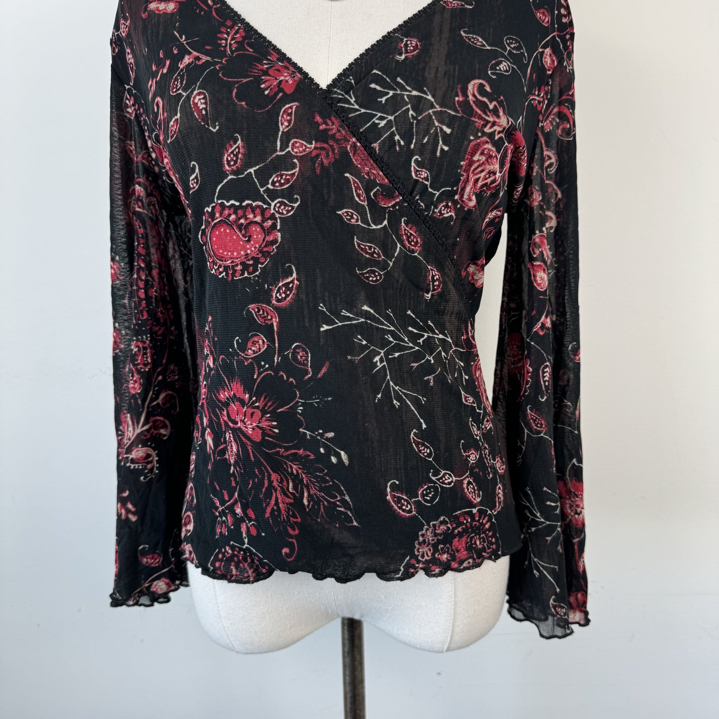 Vintage Mesh Overlay Bell Sleeve Wrap Top – view 2