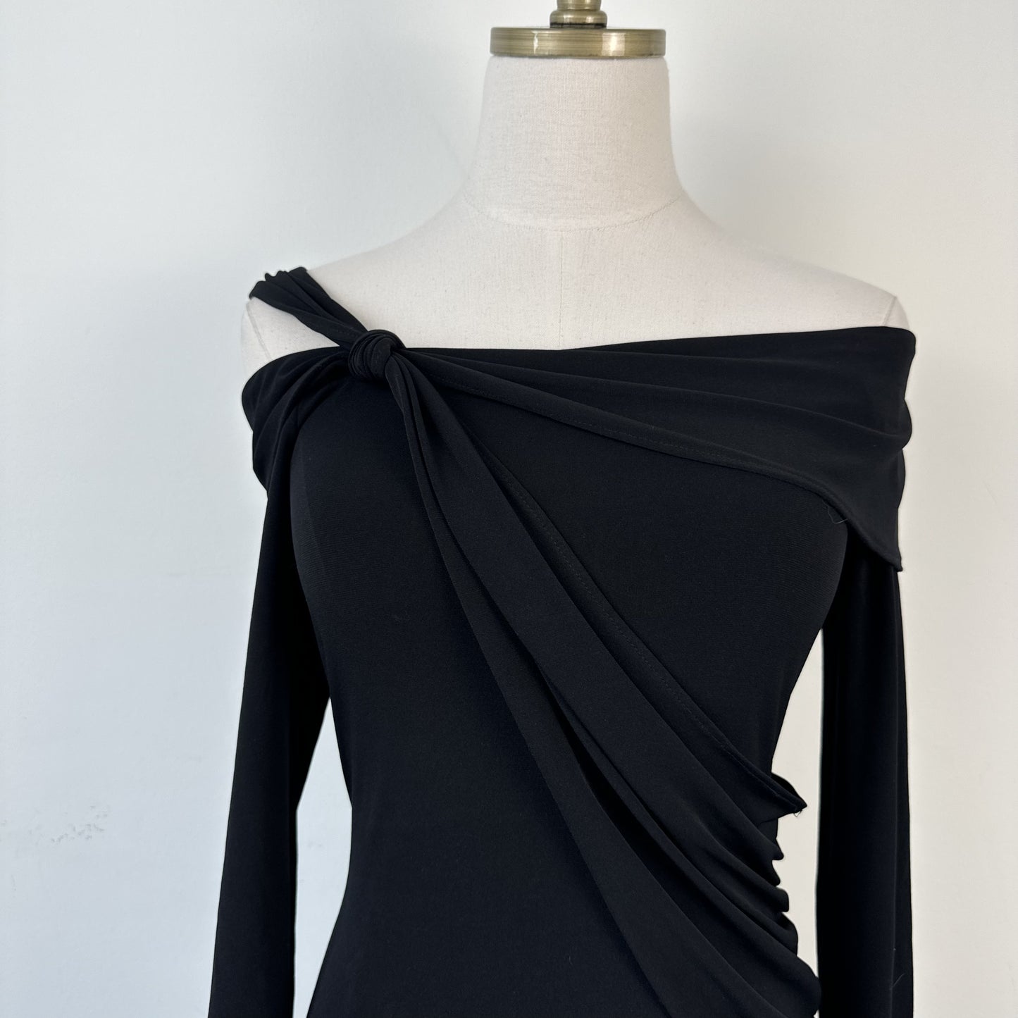 Vintage Express Black Off Shoulder Draped Long Sleeve Top – view 10