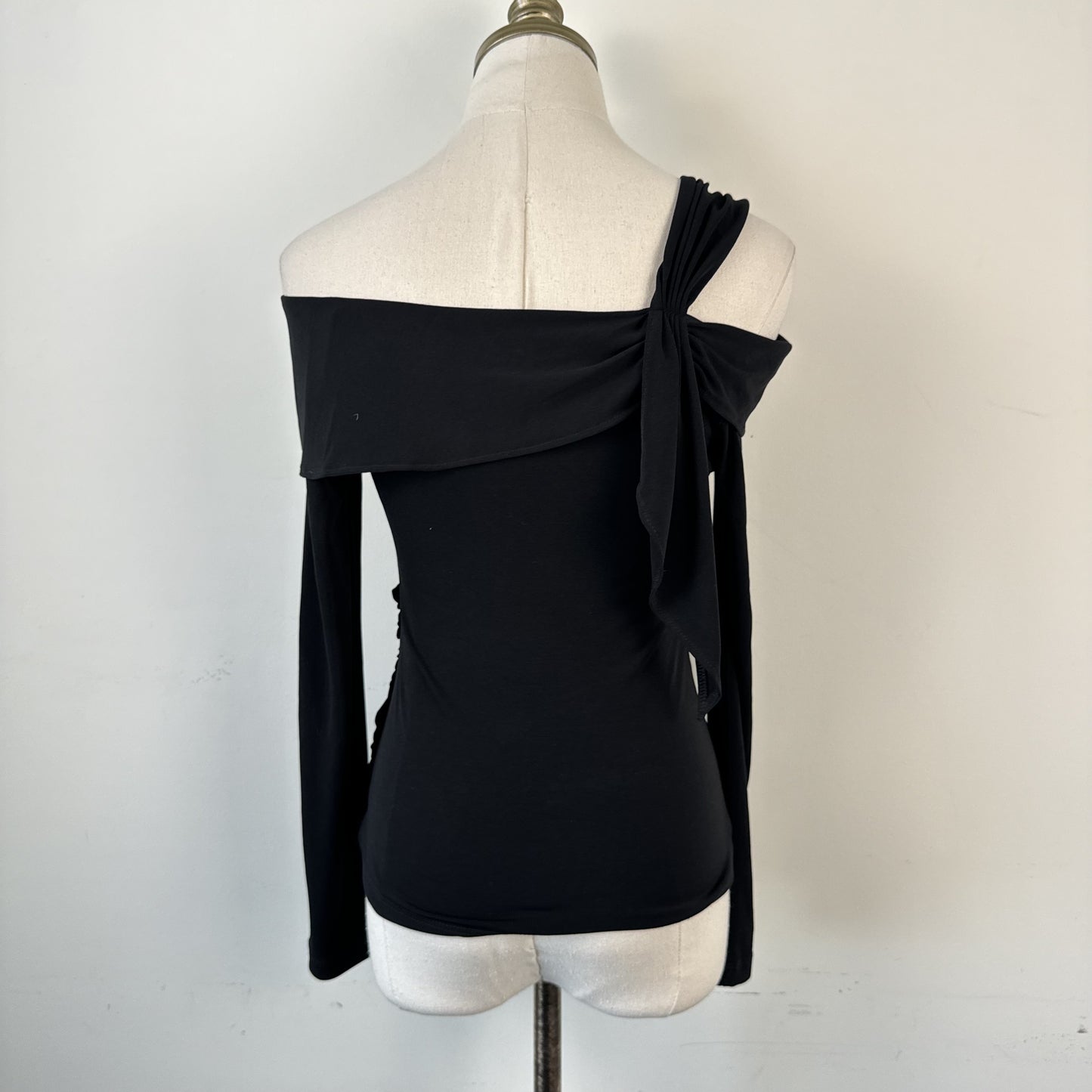 Vintage Express Black Off Shoulder Draped Long Sleeve Top – view 6