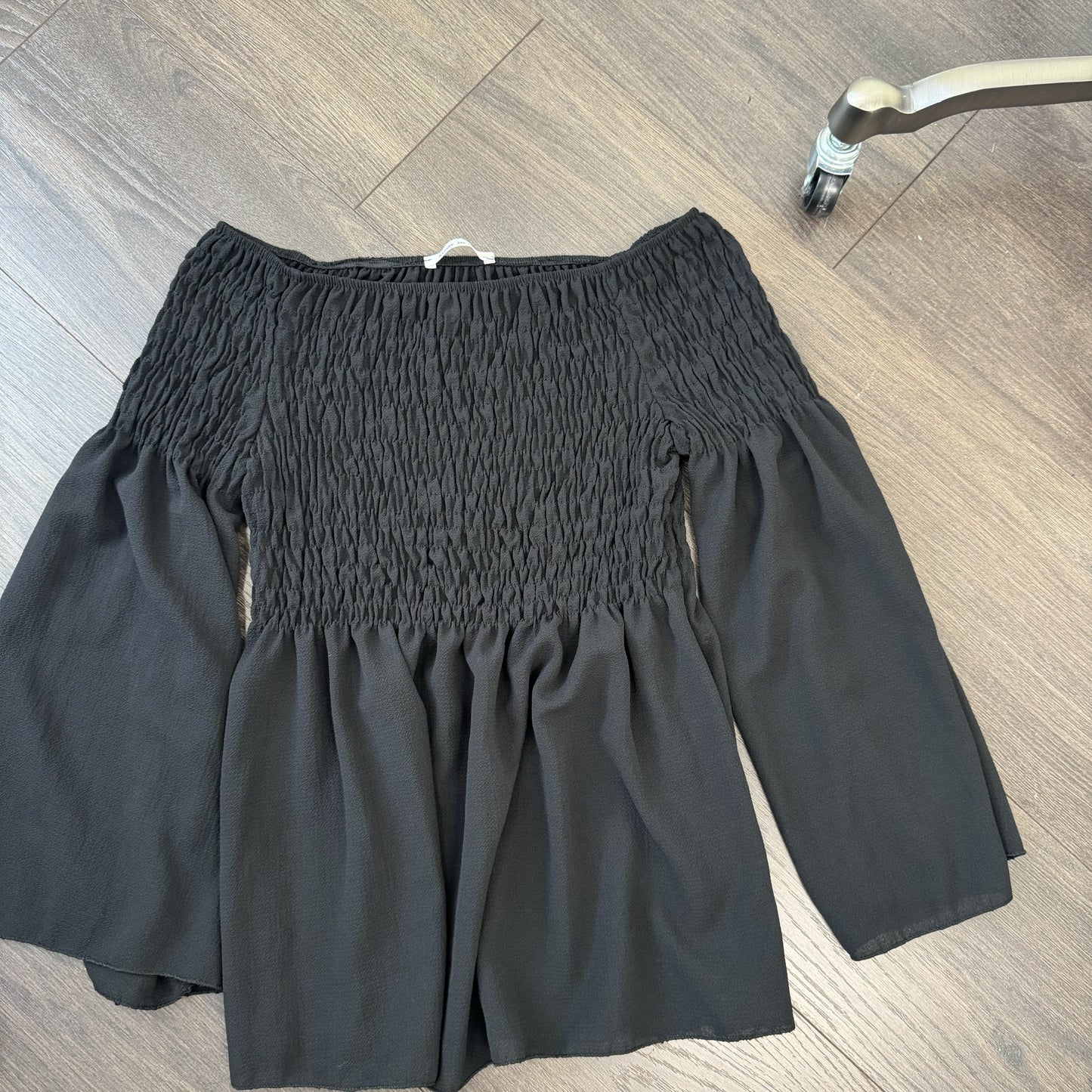 Vintage Off Shoulder Bell Sleeve Ruched Fitted Top – view 9