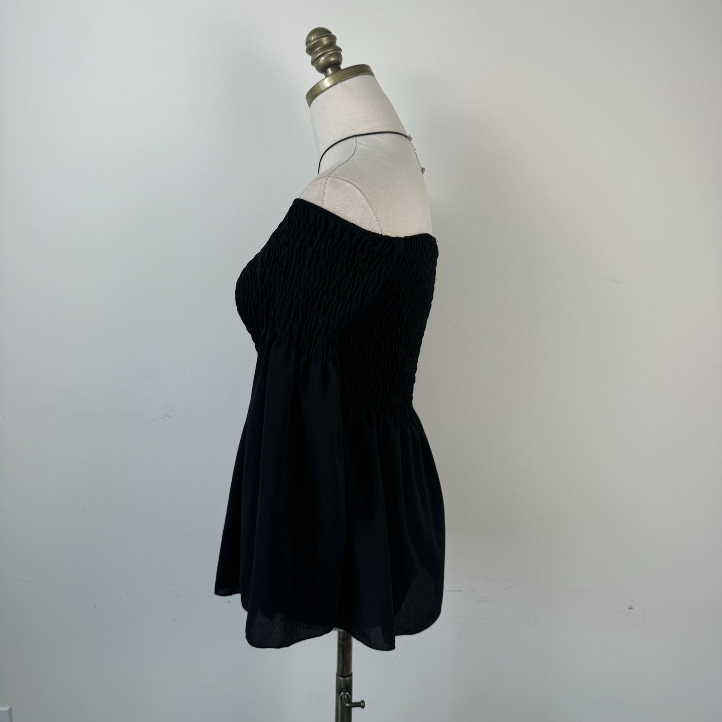 Vintage Off Shoulder Bell Sleeve Ruched Fitted Top – view 3