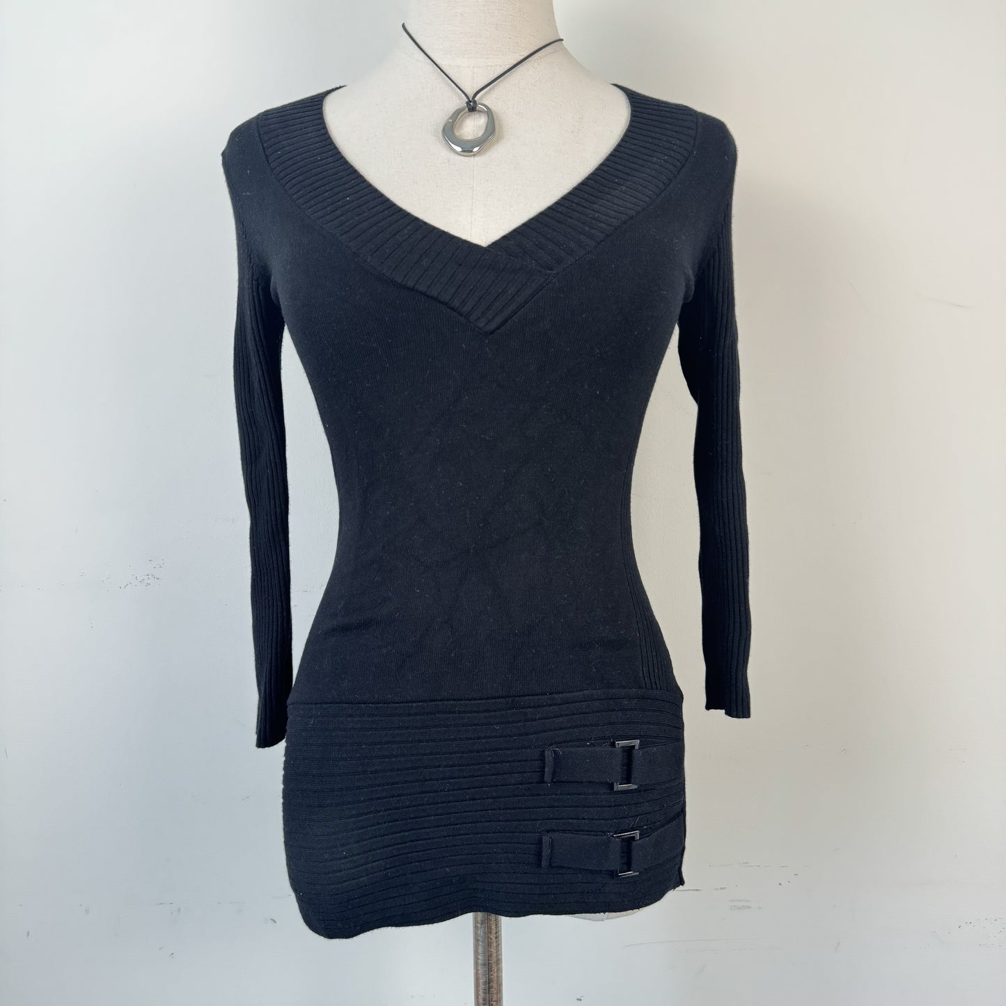 Le Chateau Black Fitted V-Neck Sweater with Buckle Waist Detail – view 2