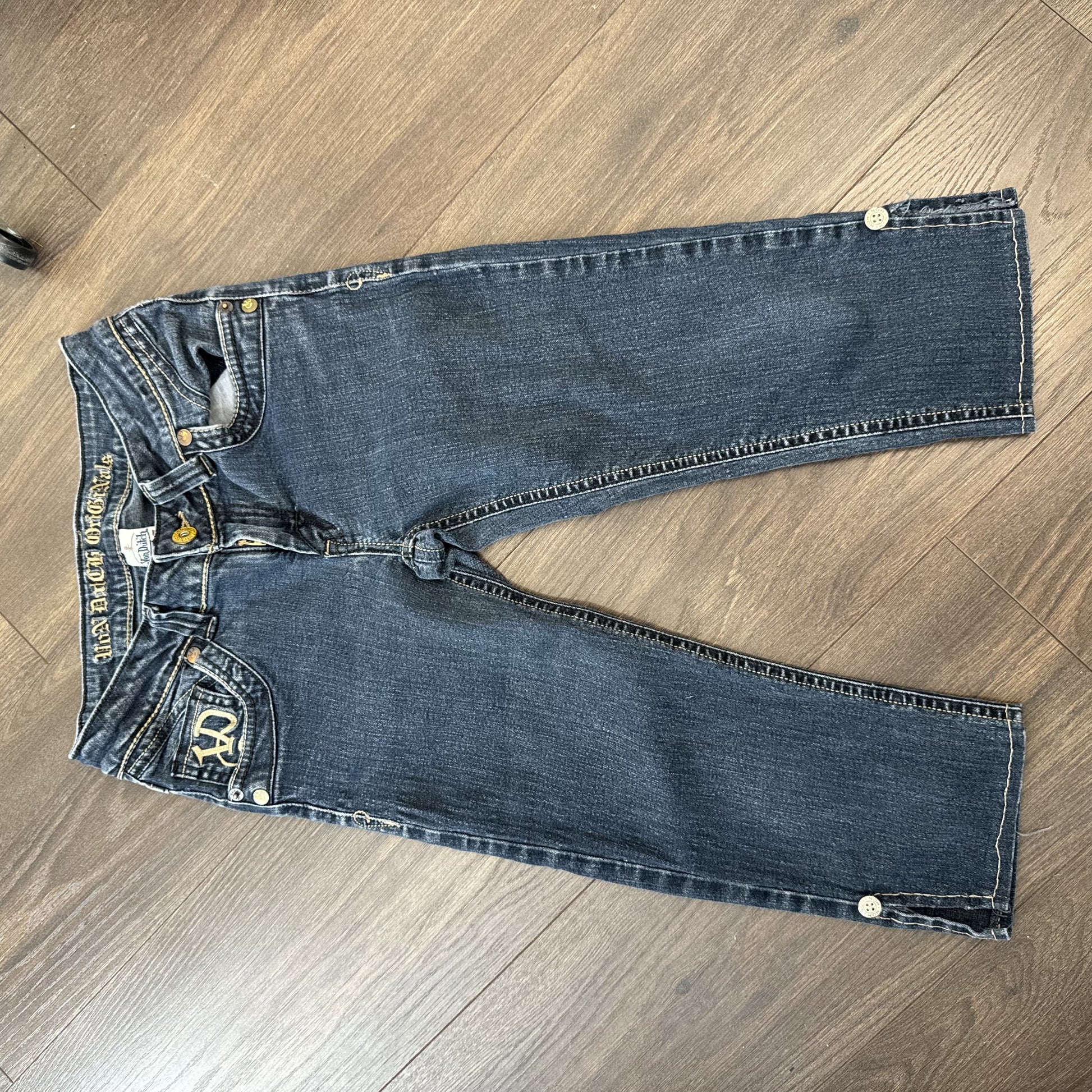 Y2K Von Dutch Low Rise Denim Capris – view 10