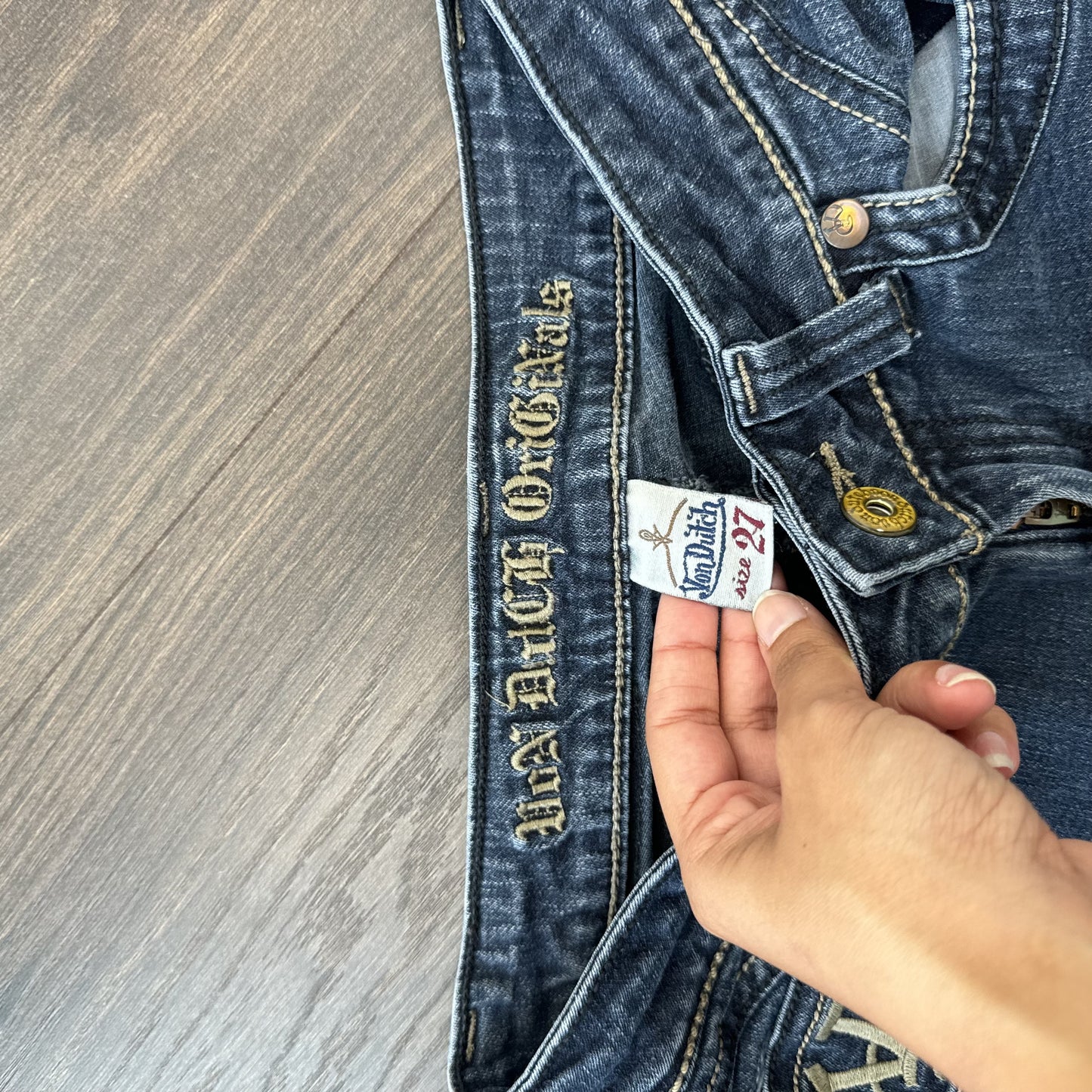 Y2K Von Dutch Low Rise Denim Capris – view 5