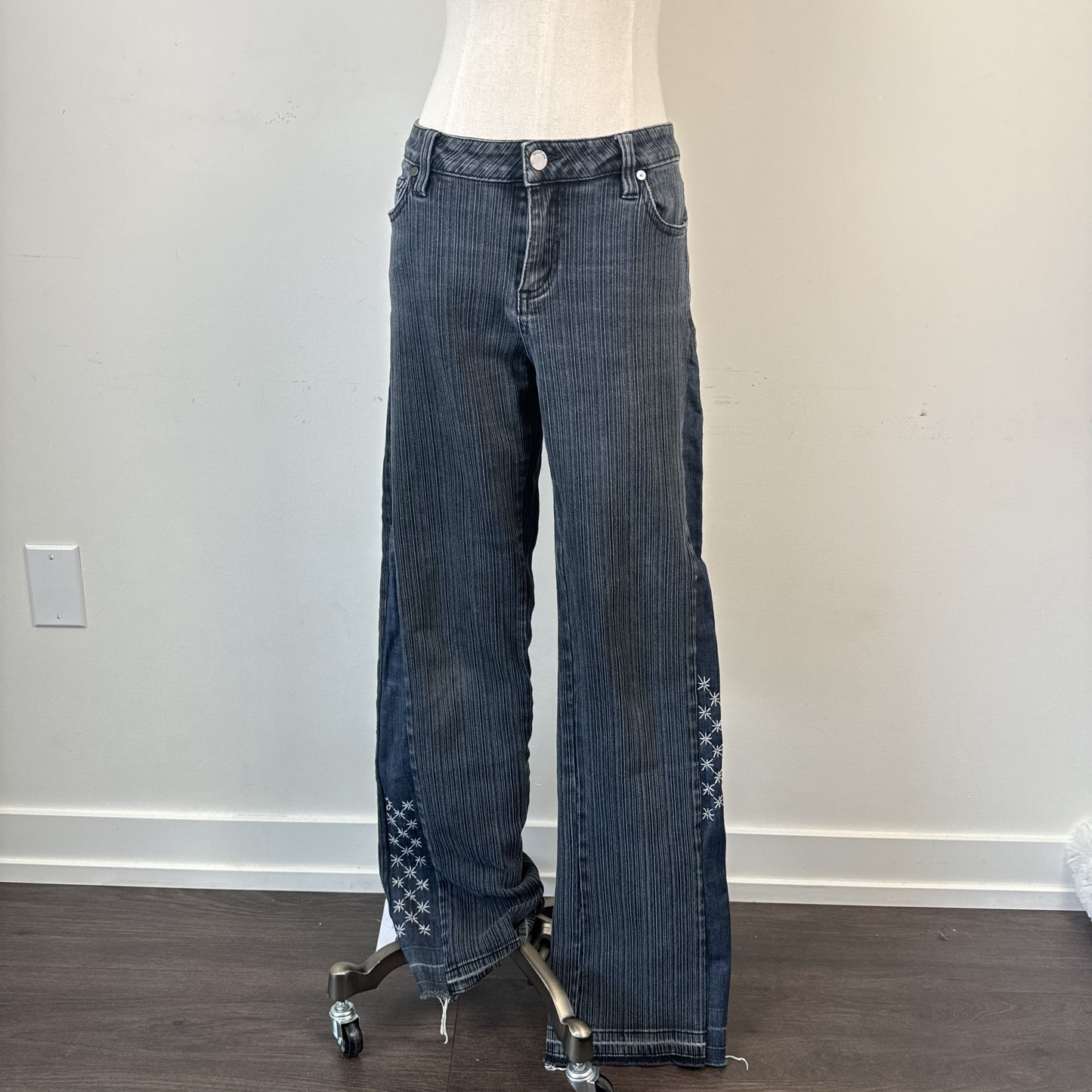 Vintage Gasoline Dark Wash Striped Bootcut Jeans with Embroidered Hem