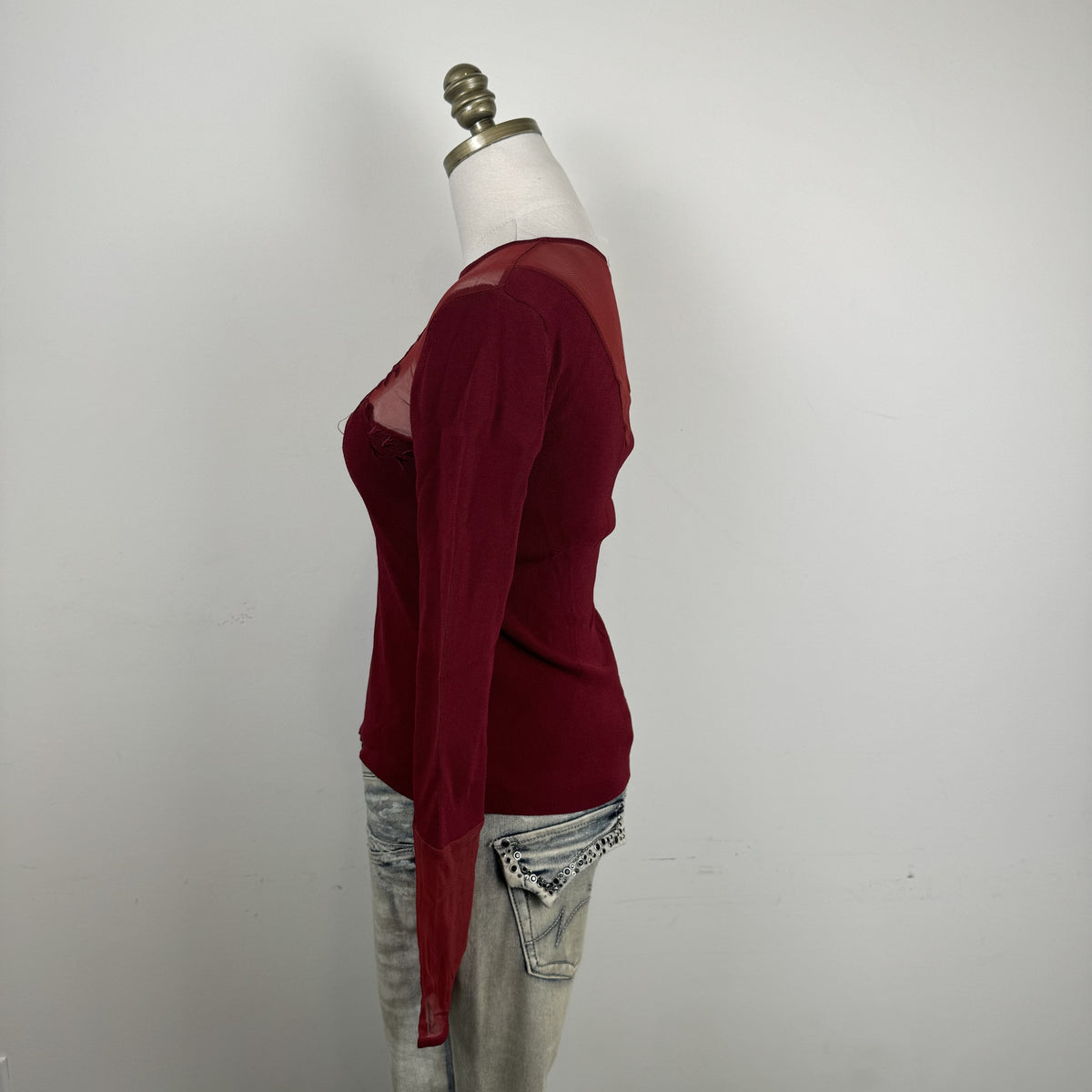 Vintage Burgundy Mesh Knit Embroidered Fitted Blouse – view 3